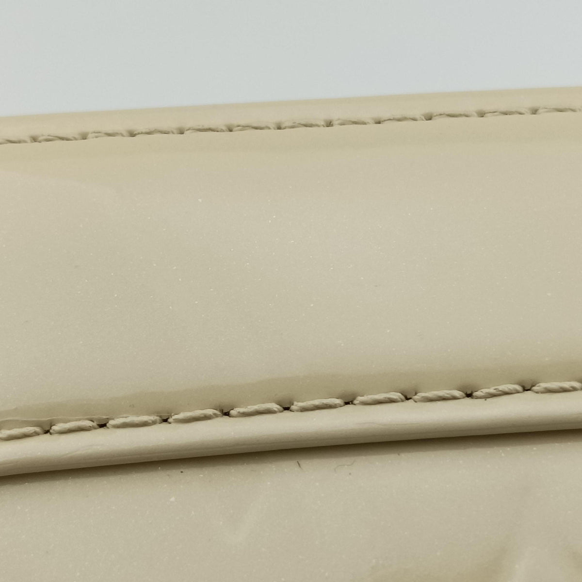 Pre-owned Louis Vuitton Alma PM Dune Vernis M90101 handbag | stylenewstar