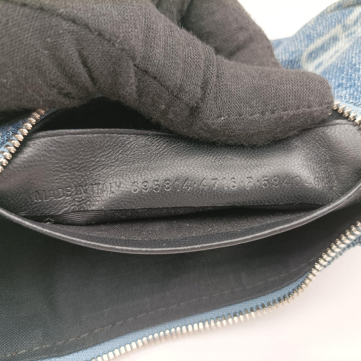 Secondhand Balenciaga Le Cagole mini Blue denim  shoulderbag | stylenewstar