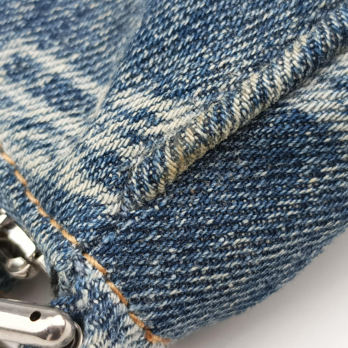 Secondhand Balenciaga Le Cagole mini Blue denim  shoulderbag | stylenewstar
