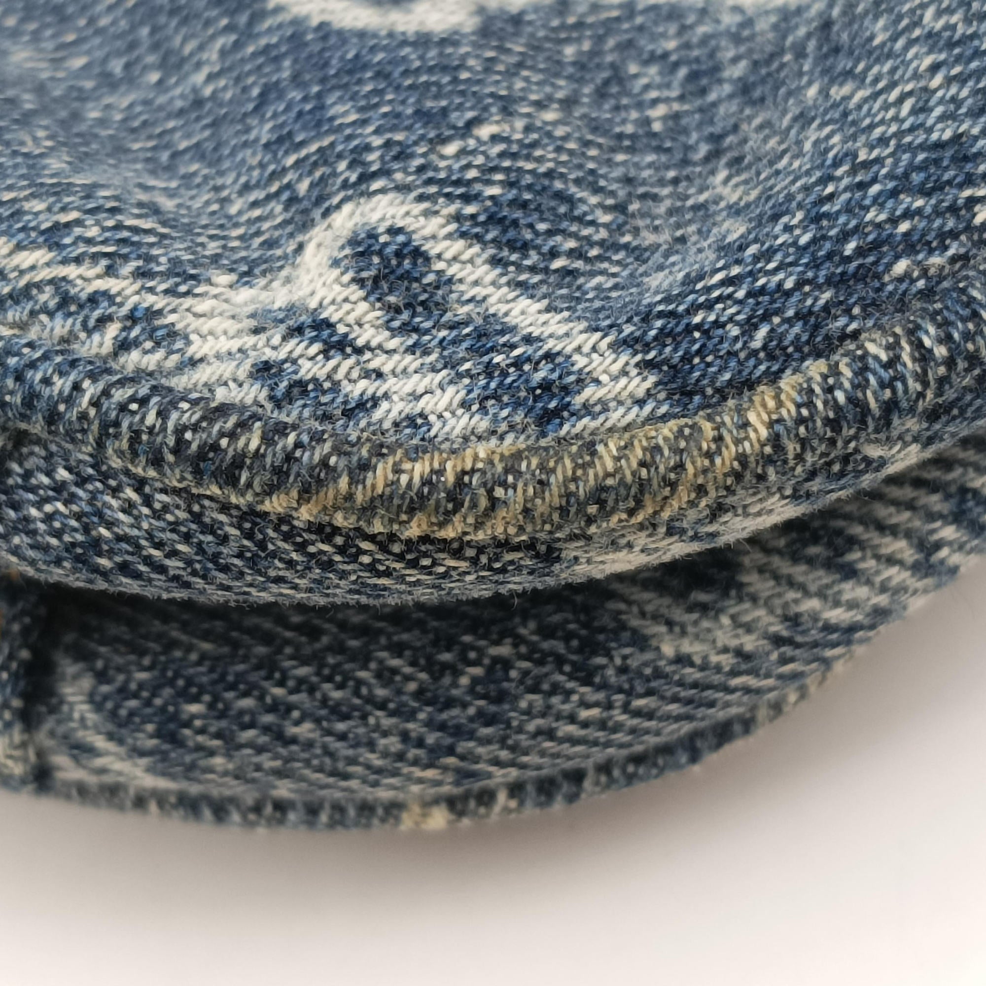 Secondhand Balenciaga Le Cagole mini Blue denim  shoulderbag | stylenewstar