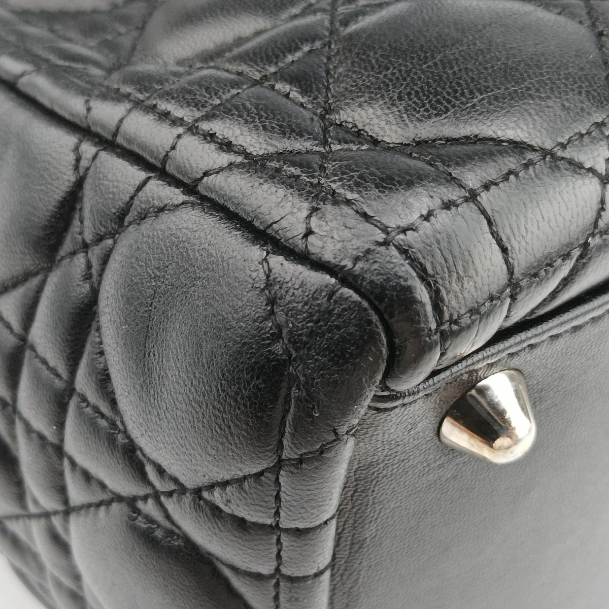 Secondhand Christian Dior Lady Dior Black lambskin  handbag | stylenewstar