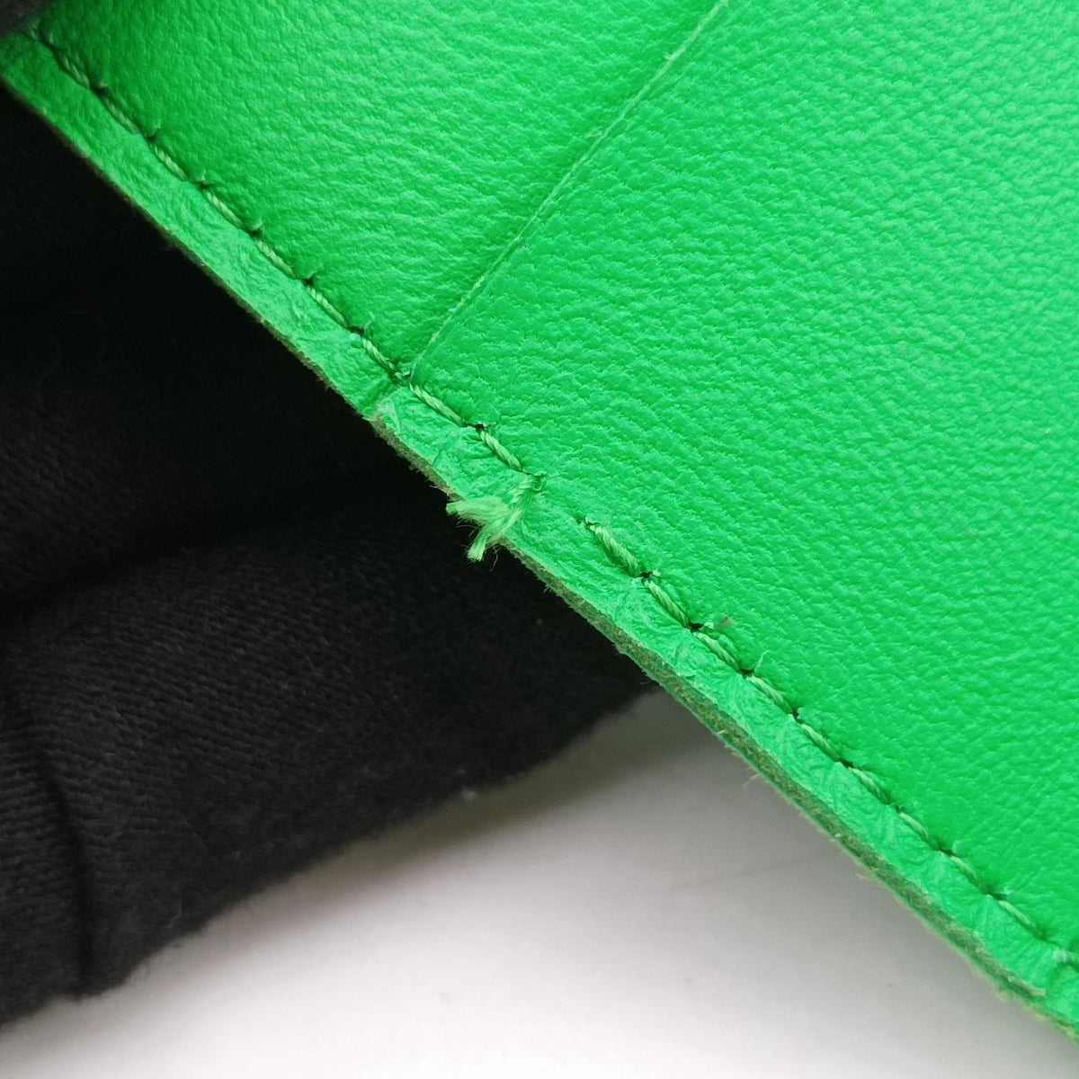 Vintage Bottega Veneta candy cassette Green lambskin  shoulderbag | stylenewstar