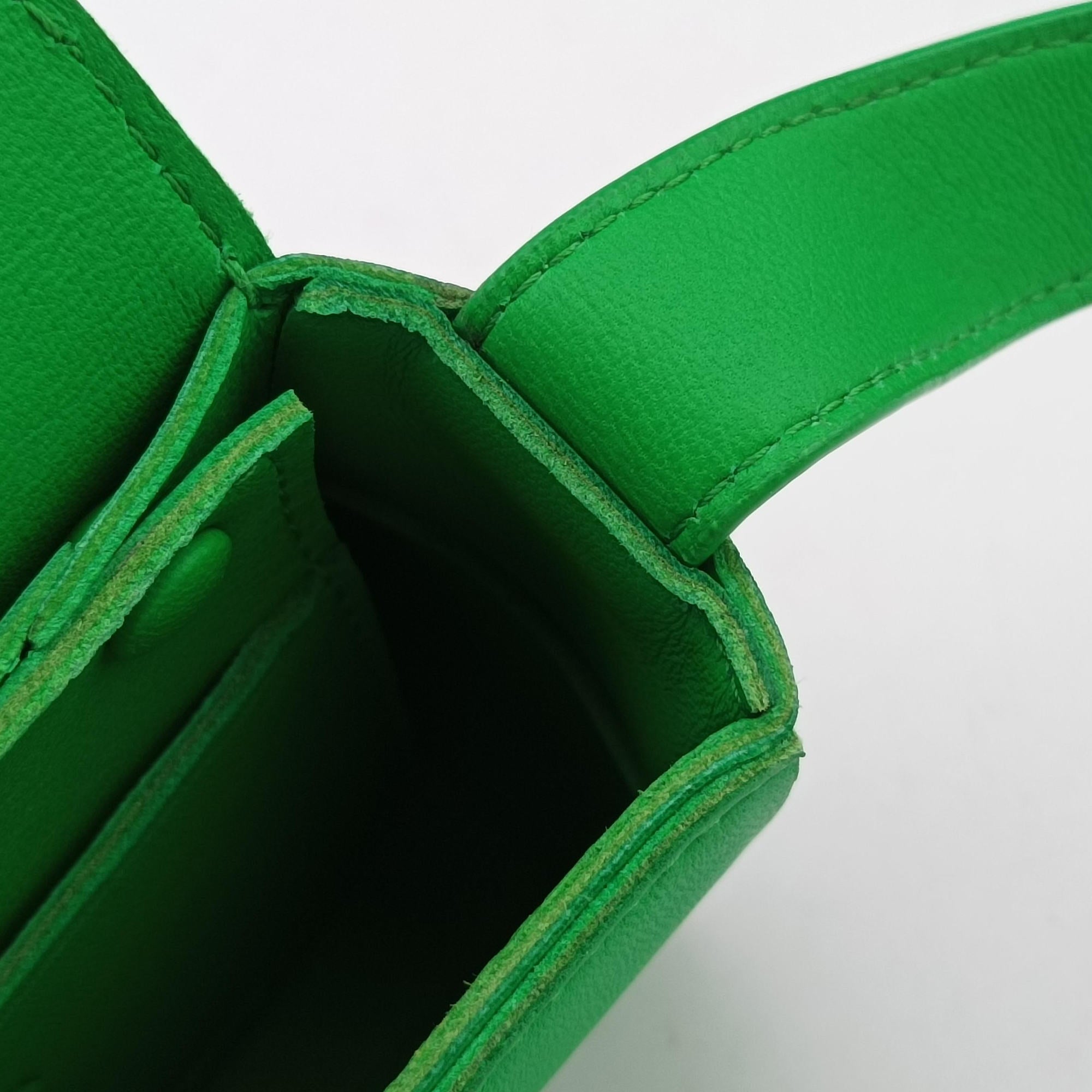 Pre-owned Bottega Veneta candy cassette Green lambskin  shoulderbag | stylenewstar