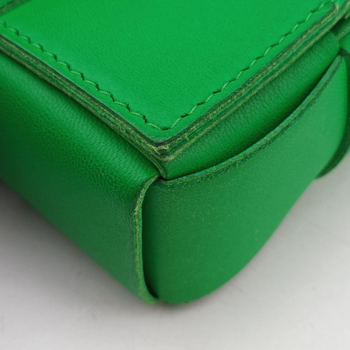 Vintage Bottega Veneta candy cassette Green lambskin  shoulderbag | stylenewstar