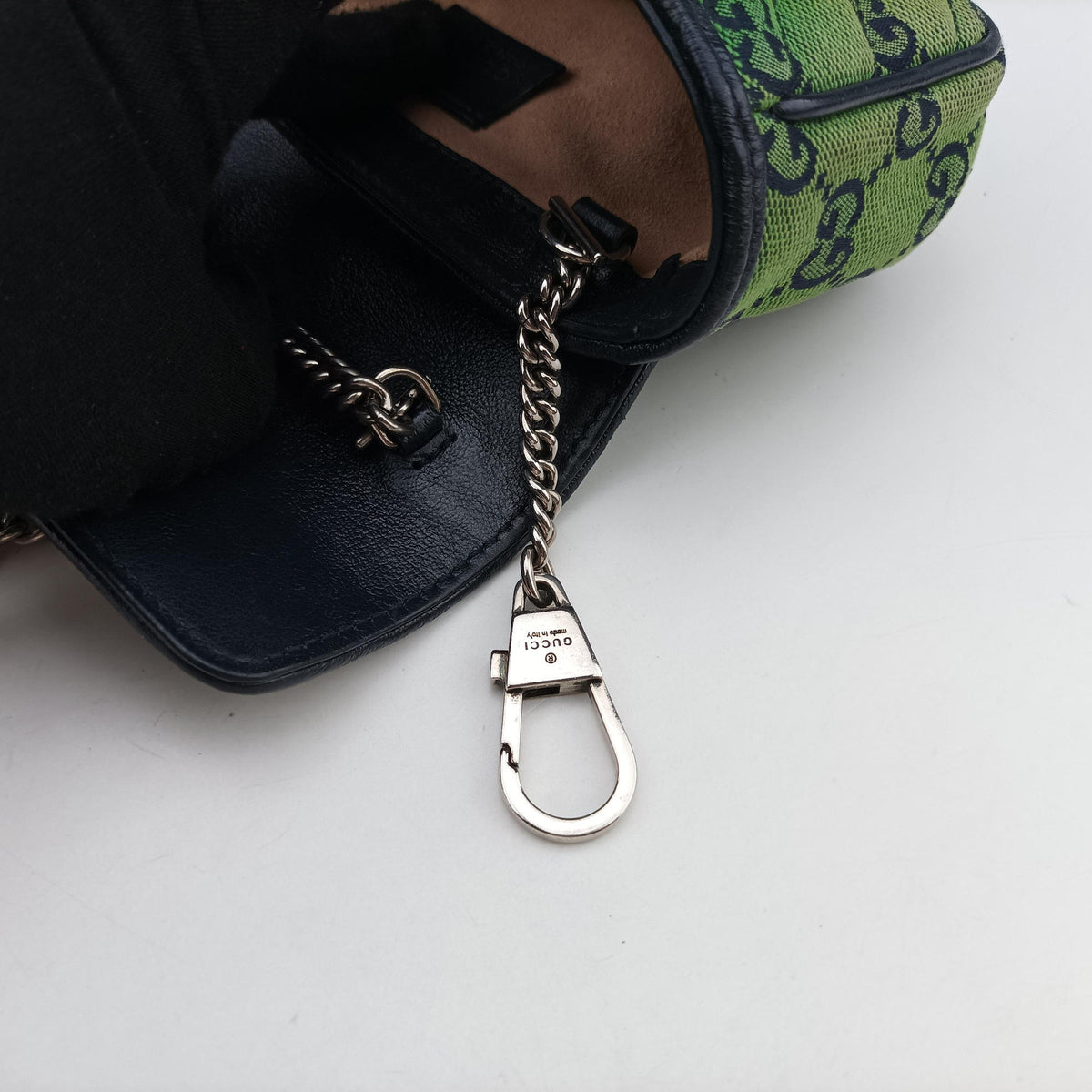 Pre-owned Gucci GG Marmont Green Canvas 476433 shoulderbag | stylenewstar