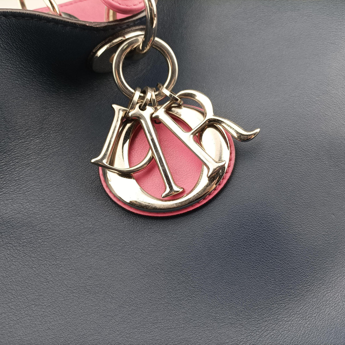 Secondhand Christian Dior Diorissimo Navy×Pink Leather  shoulderbag | stylenewstar