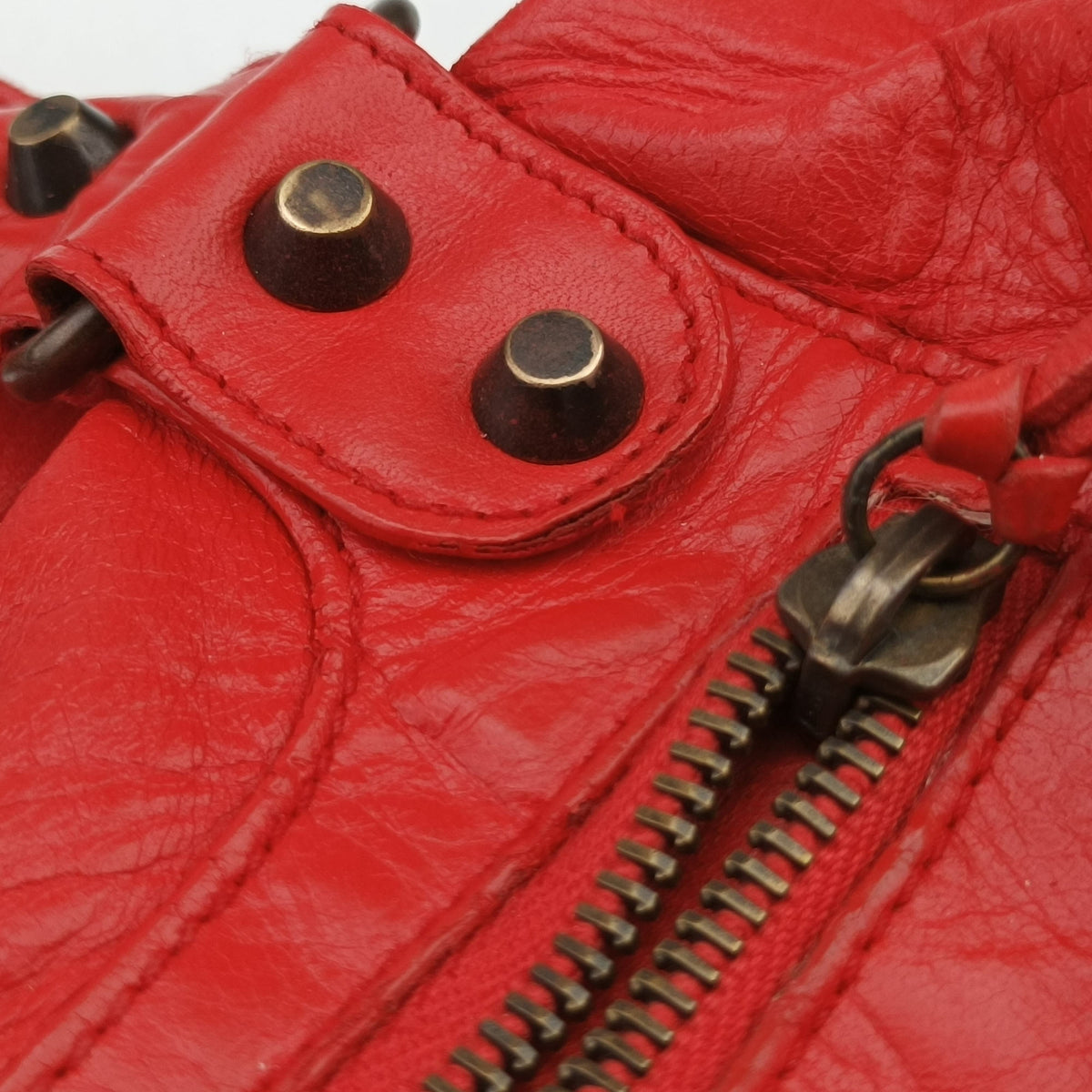 Pre-owned Balenciaga The Twiggy Red lambskin  shoulderbag | stylenewstar