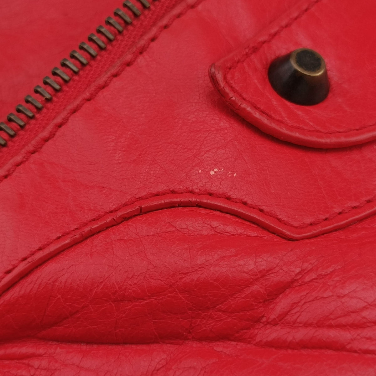 Pre-owned Balenciaga The Twiggy Red lambskin  shoulderbag | stylenewstar