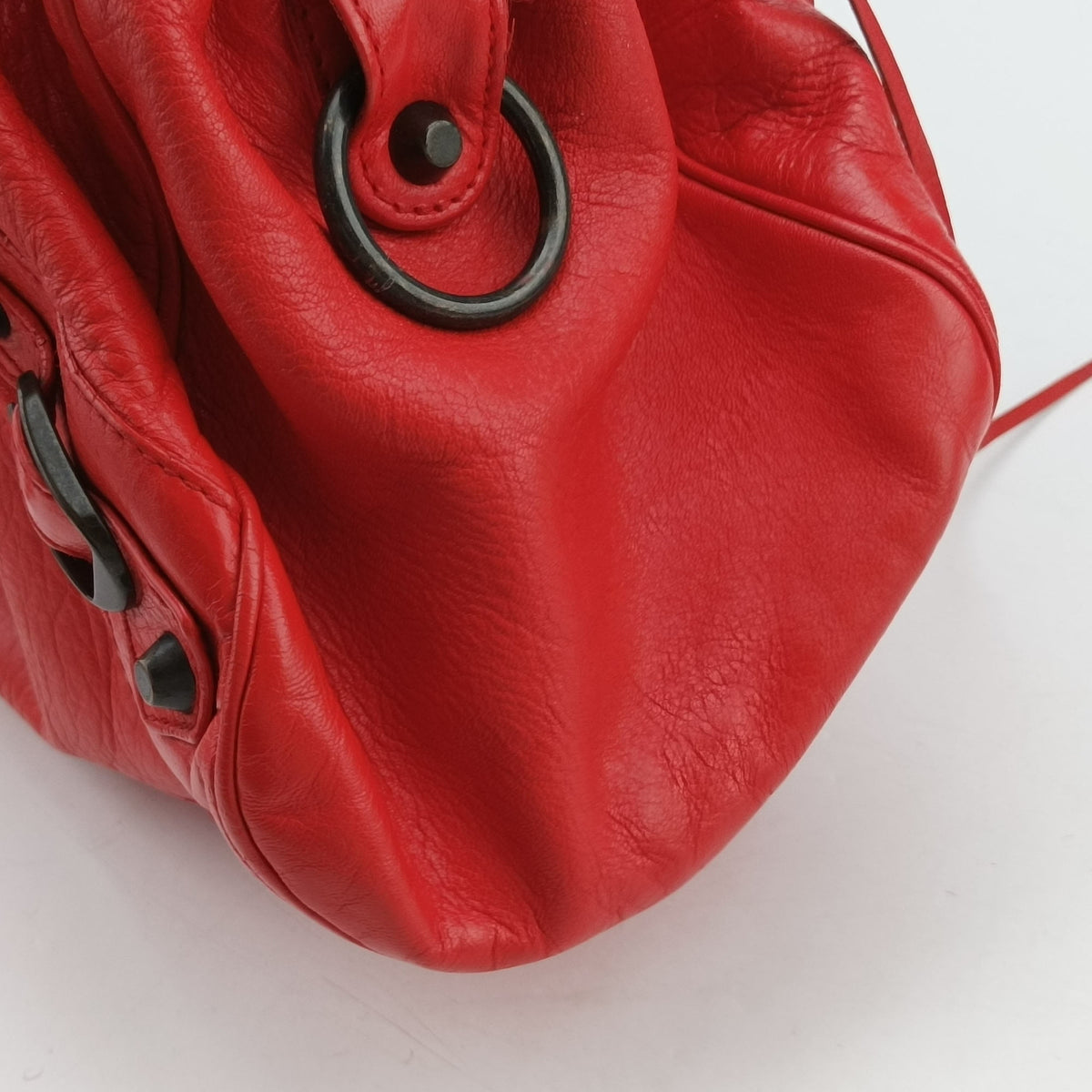 Pre-owned Balenciaga The Twiggy Red lambskin  shoulderbag | stylenewstar