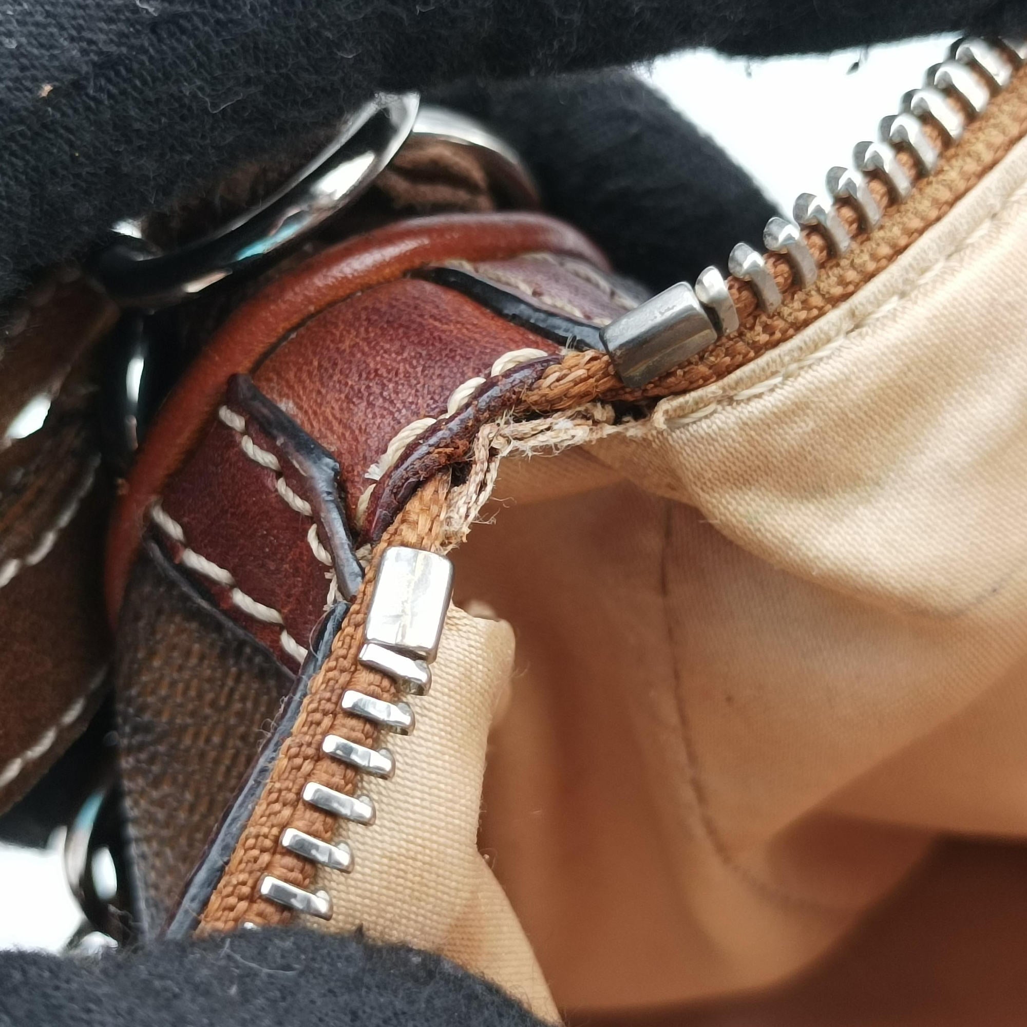 Vintage Christian Dior Trotter Romantic Brown PVC coated canvas×Leather  shoulderbag | stylenewstar