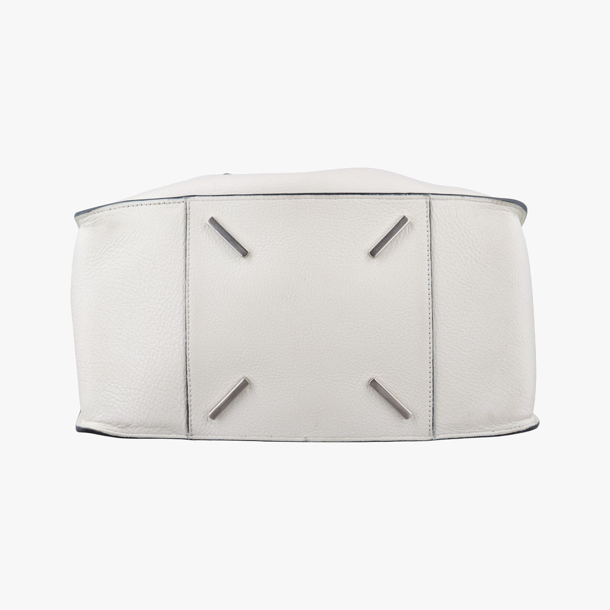 Vintage Loewe Hammock White Leather  shoulderbag | stylenewstar