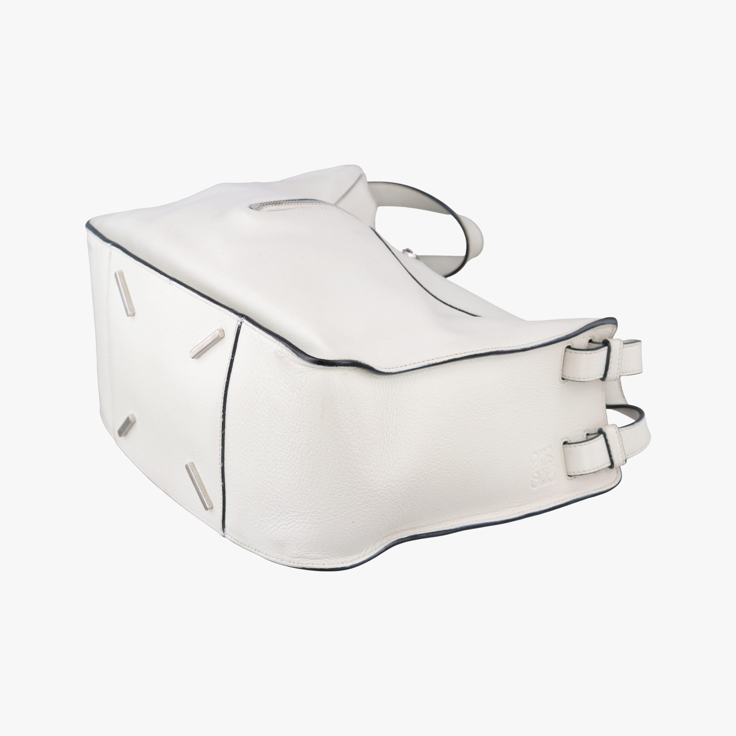 Secondhand Loewe Hammock White Leather  shoulderbag | stylenewstar
