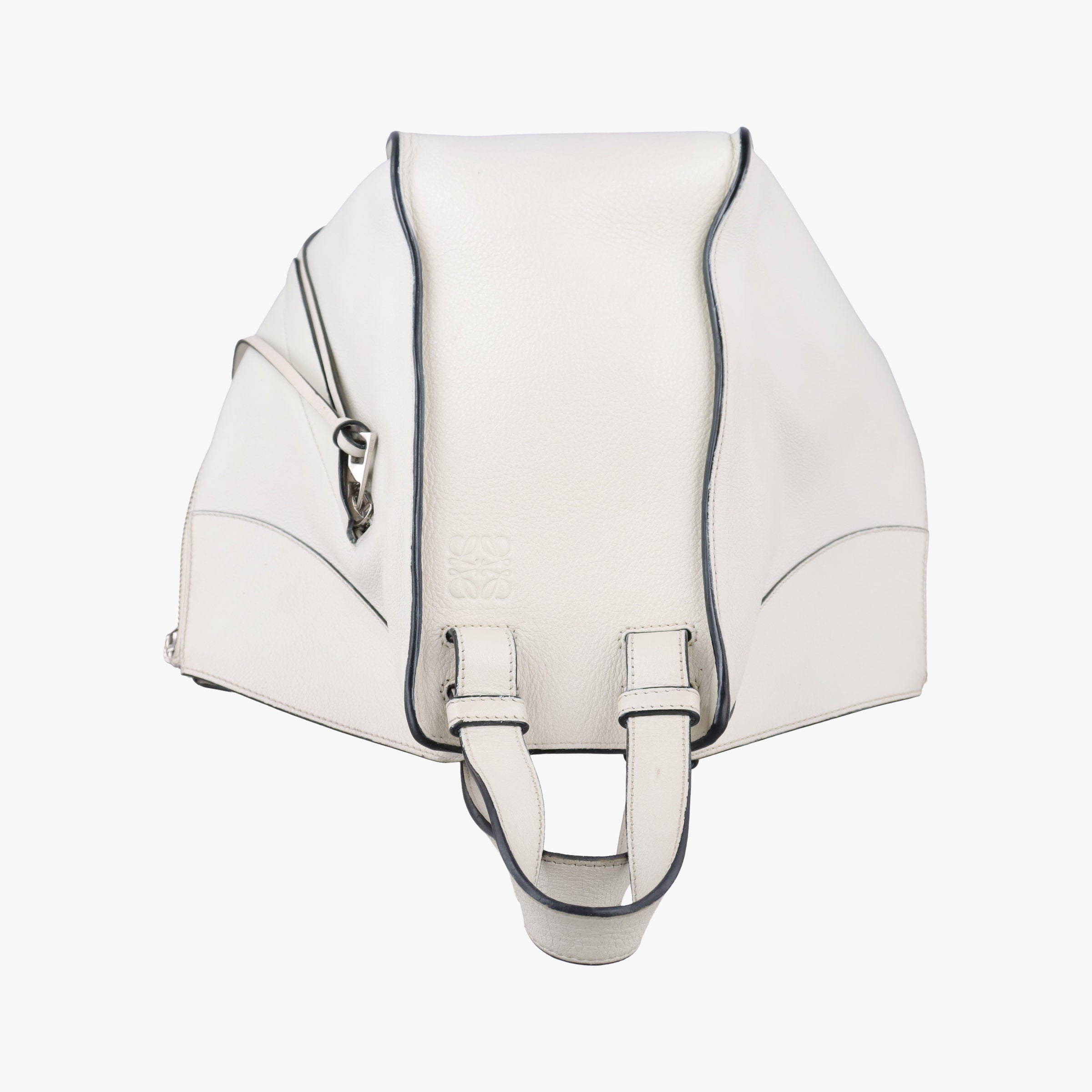Secondhand Loewe Hammock White Leather  shoulderbag | stylenewstar