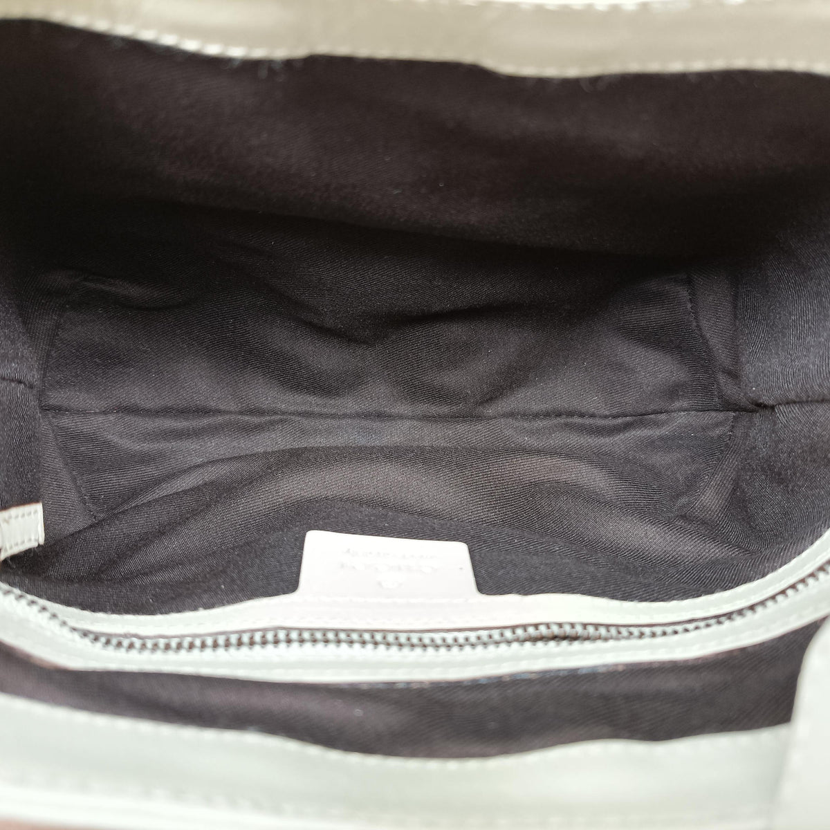 Secondhand Gucci Piston Lock Jackie Hobo White Leather×canvas 120885 shoulderbag | stylenewstar