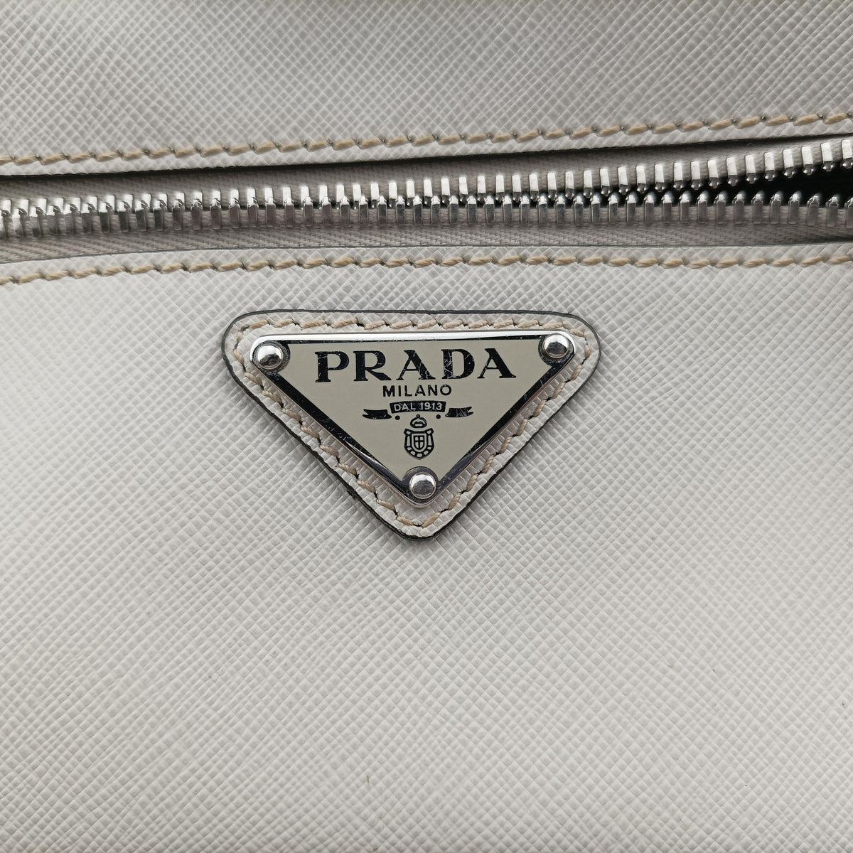 Vintage Prada Triangle Logo White Saffiano Leather 2VL012 bum bag/waist bag | stylenewstar