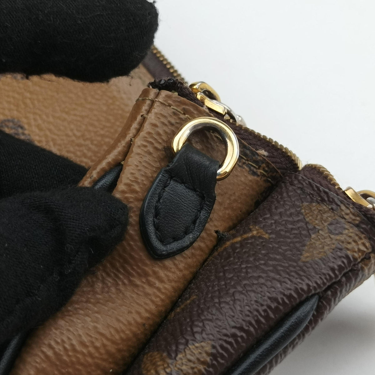 Pre-owned Louis Vuitton Pochette Double Zip Brown Monogram Giant M69203 shoulderbag | stylenewstar