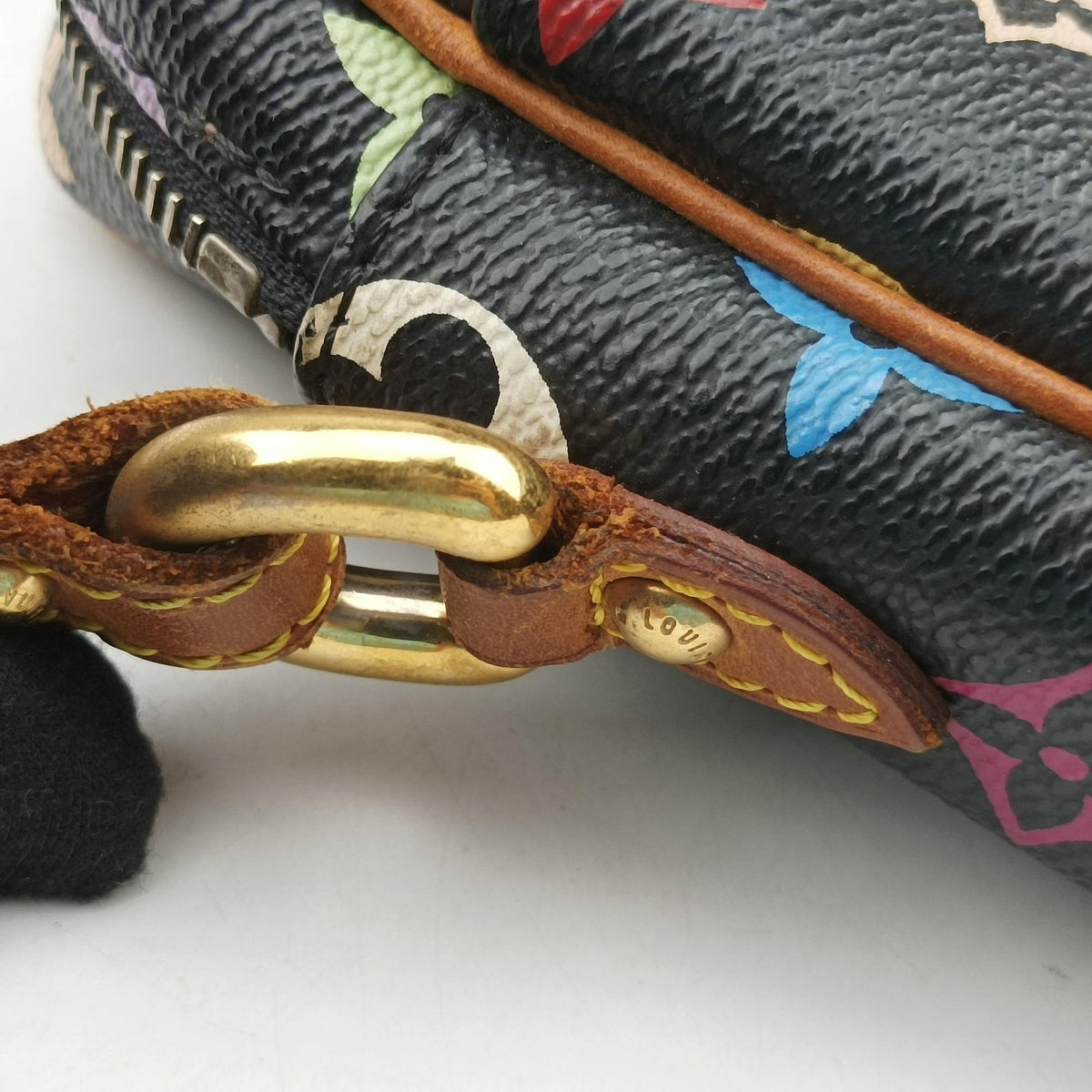 Pre-owned Louis Vuitton RIFT Noir Monogram Multicolor M40056 shoulderbag | stylenewstar