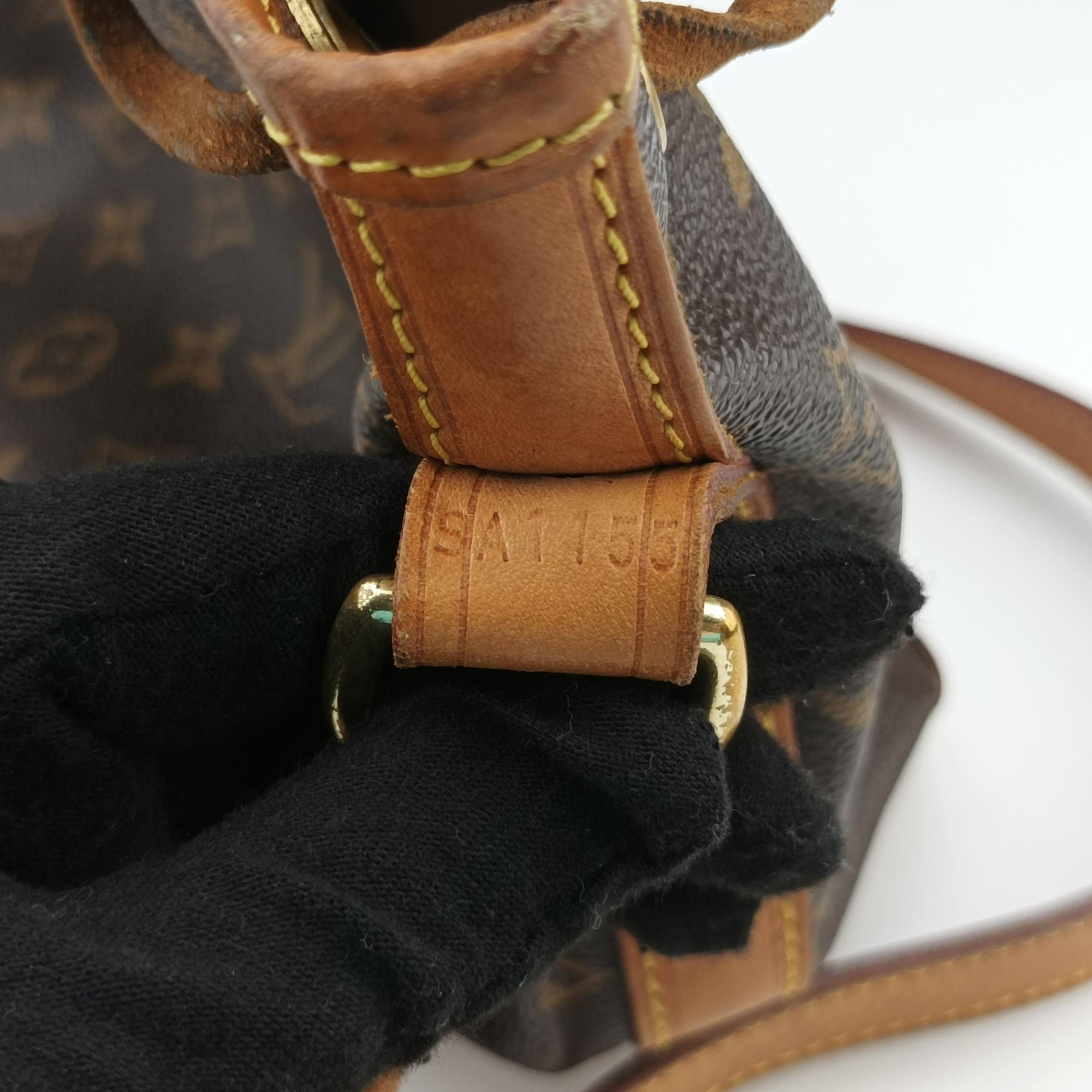 Vintage Louis Vuitton Noe BB Brown Monogram Canvas M40817 shoulderbag | stylenewstar