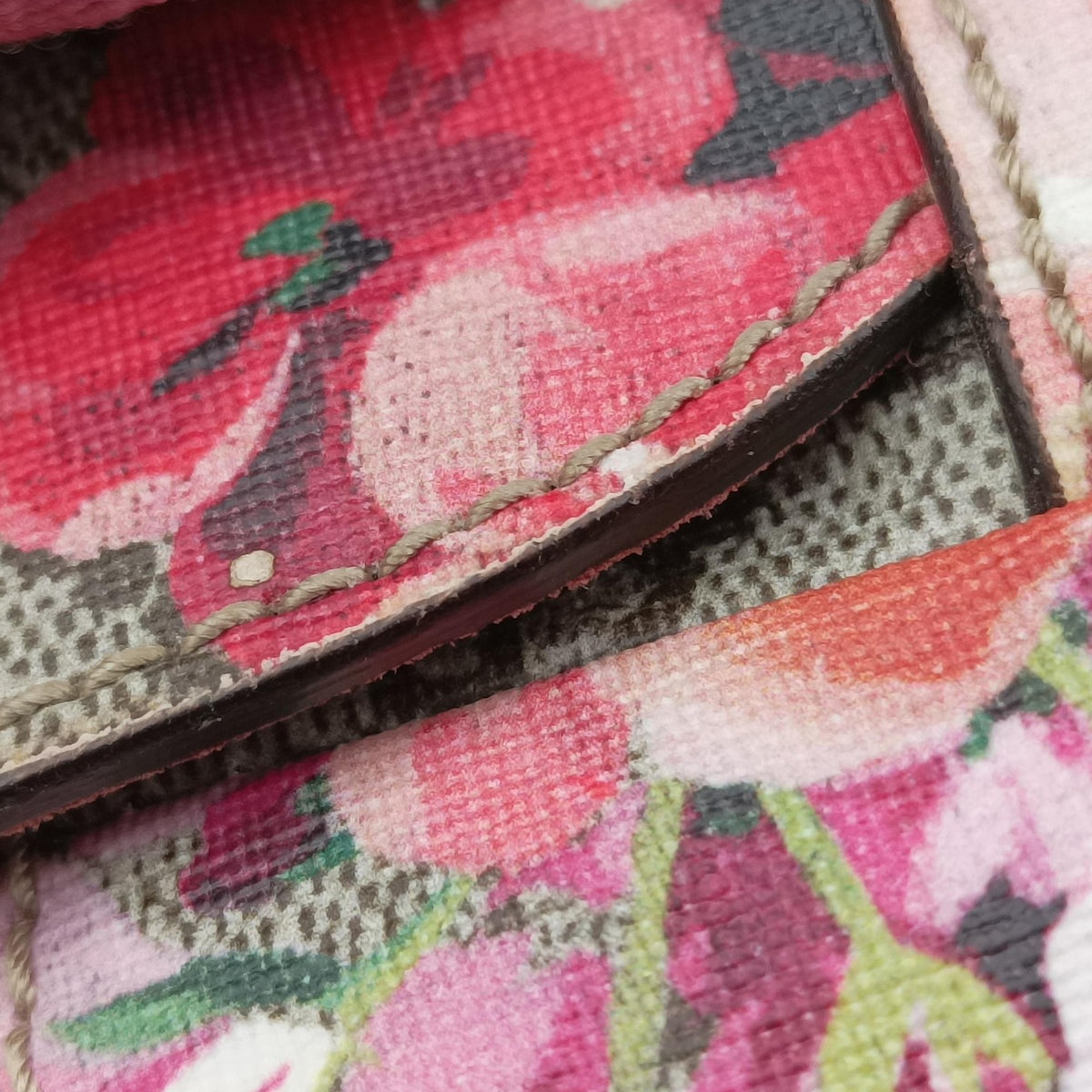 Pre-owned Gucci GG Blooms Multicolour PVC coated canvas 410544 backpack/rucksack | stylenewstar