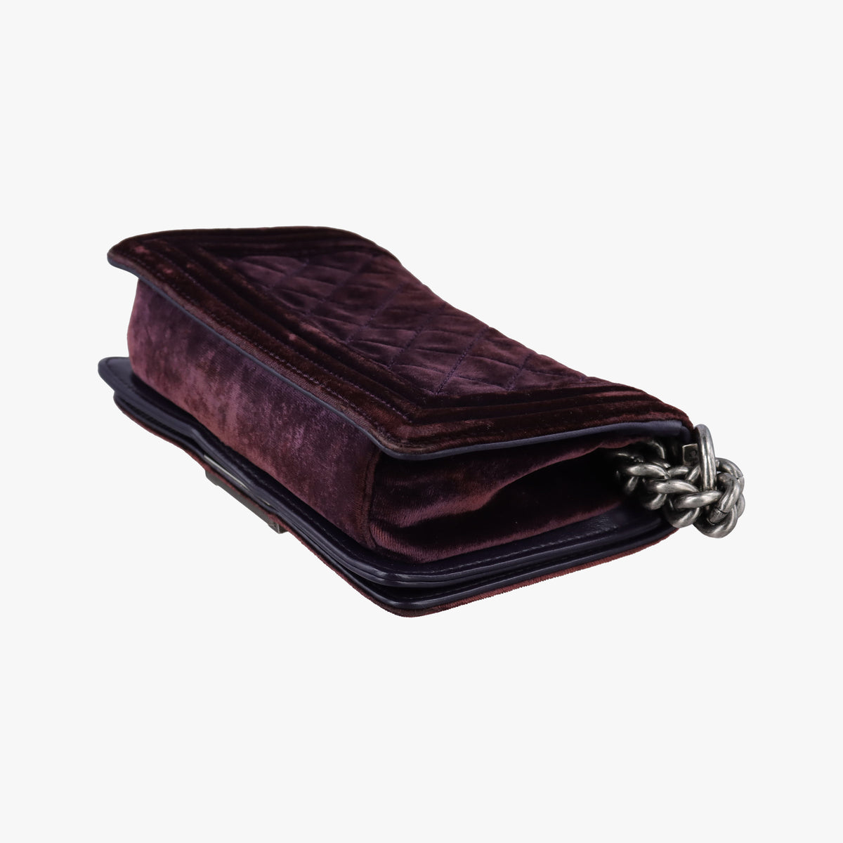 Pre-owned Chanel BOY CHANEL Purple velour A67416 shoulderbag | stylenewstar