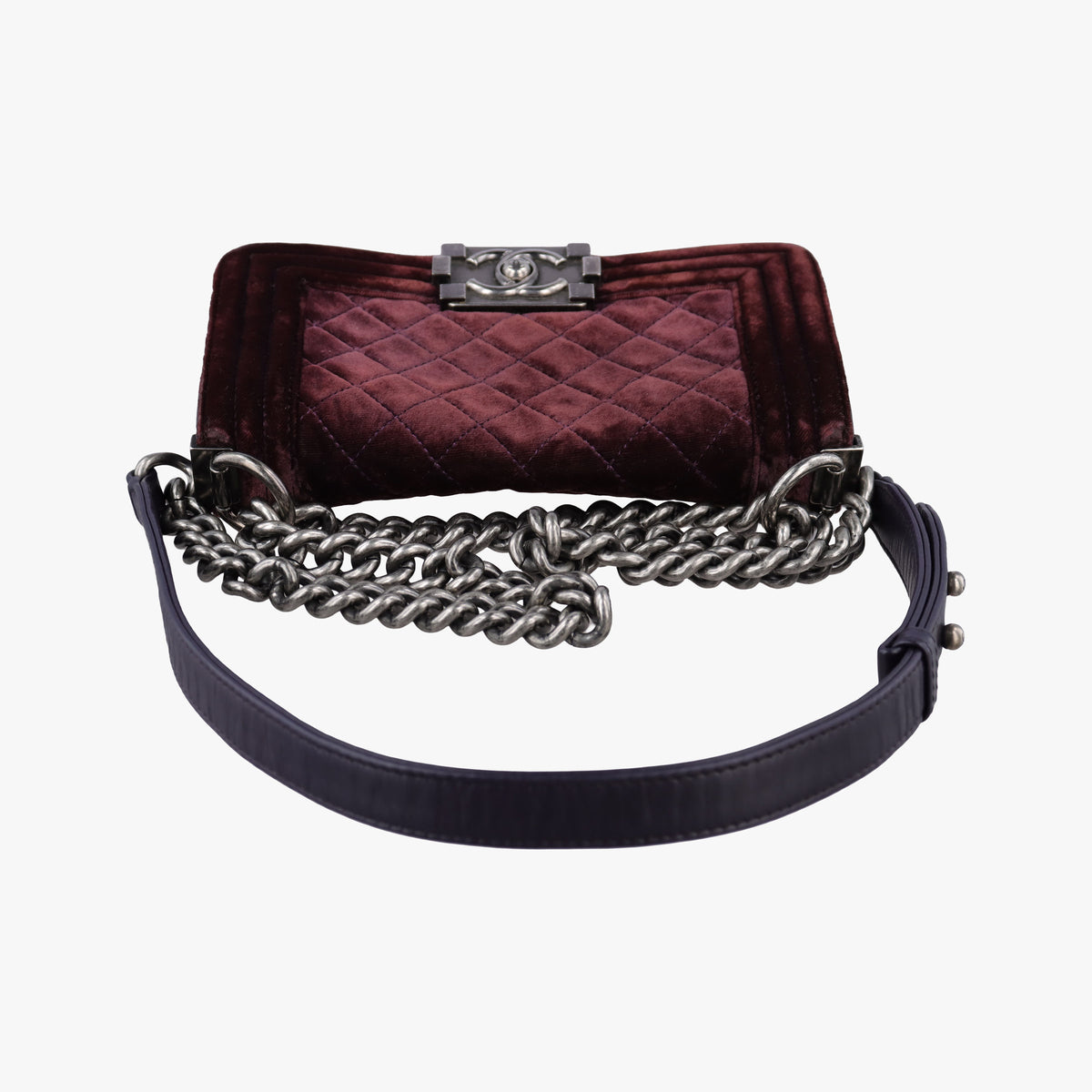 Pre-owned Chanel BOY CHANEL Purple velour A67416 shoulderbag | stylenewstar