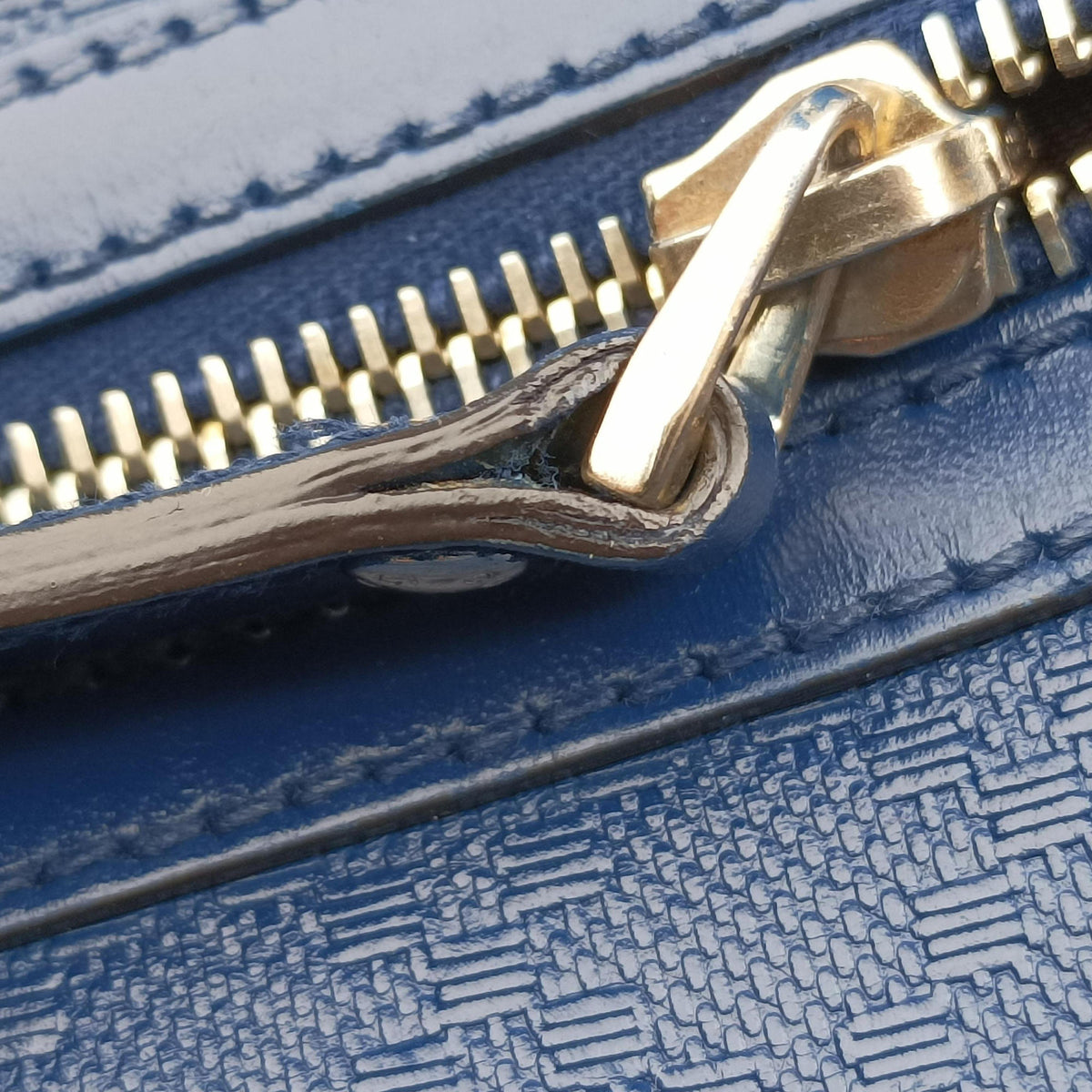 Pre-owned Gucci Diamante Messenger Blue Leather 201448 shoulderbag | stylenewstar