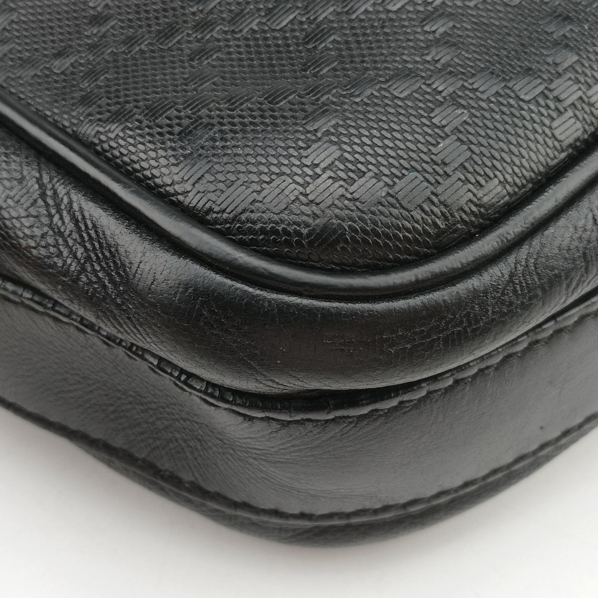 Vintage Gucci Diamante Messenger Black leather 201448 shoulderbag | stylenewstar