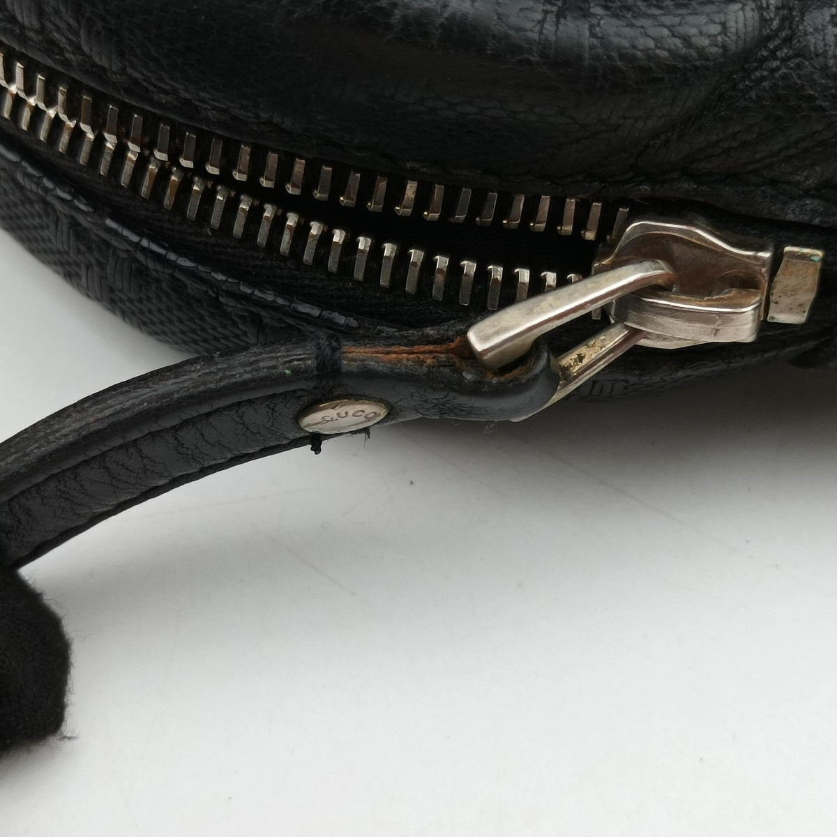 Vintage Gucci Diamante Messenger Black leather 201448 shoulderbag | stylenewstar