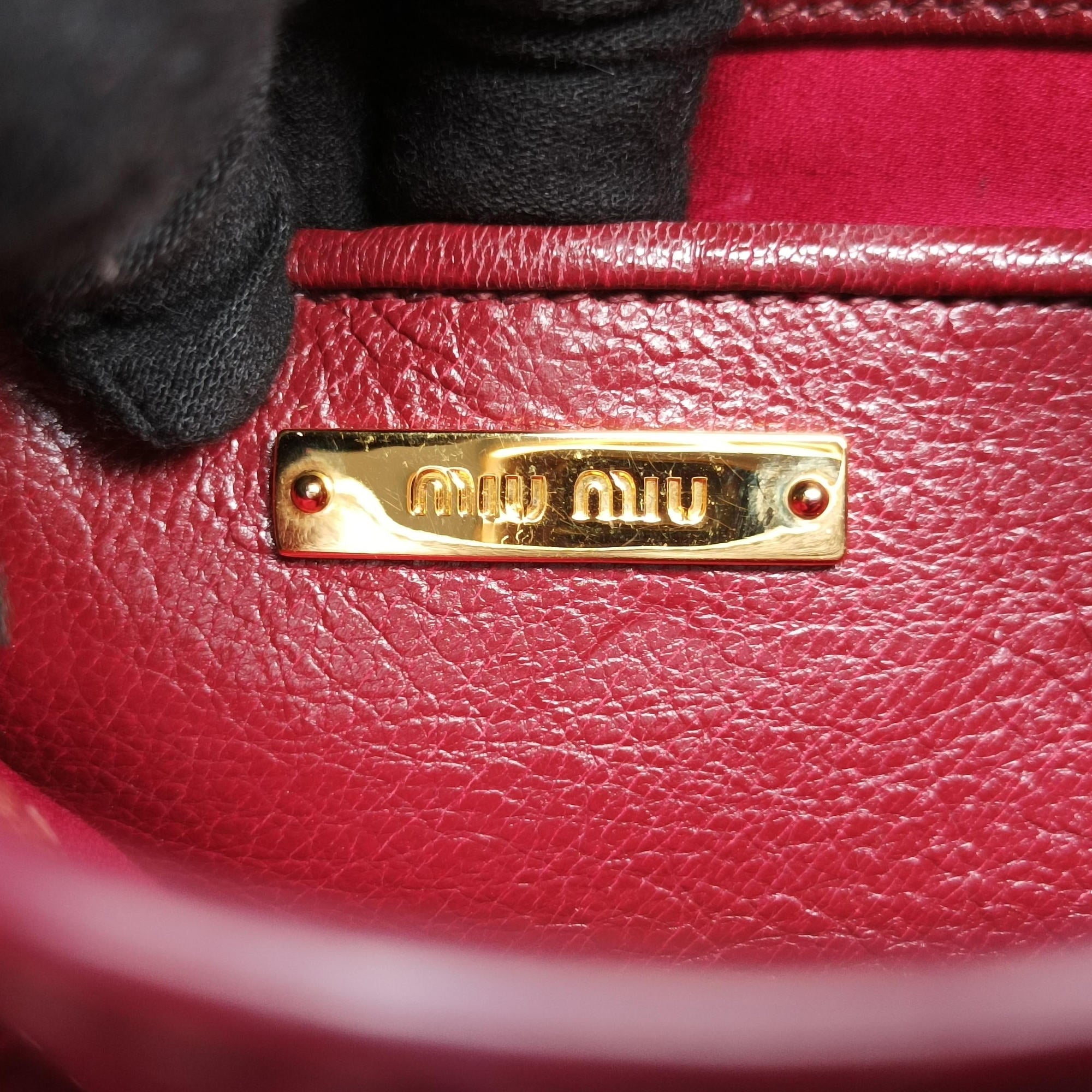 Pre-owned Miu Miu Madras Red Leather  shoulderbag | stylenewstar