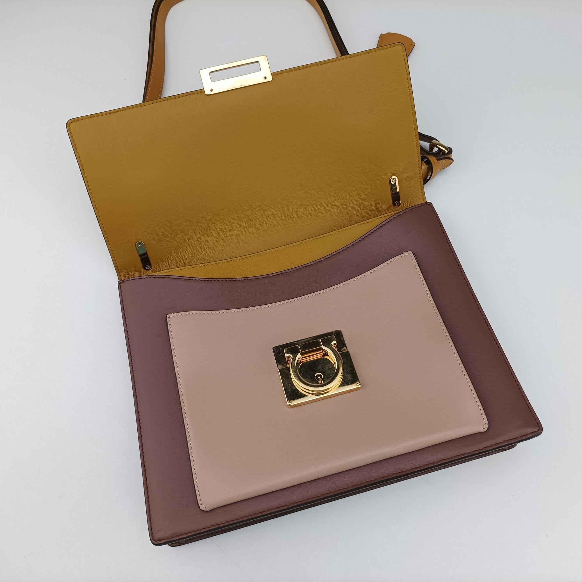Pre-owned Ferragamo Marisol Brown×Beige ×Yellow Leather  shoulderbag | stylenewstar
