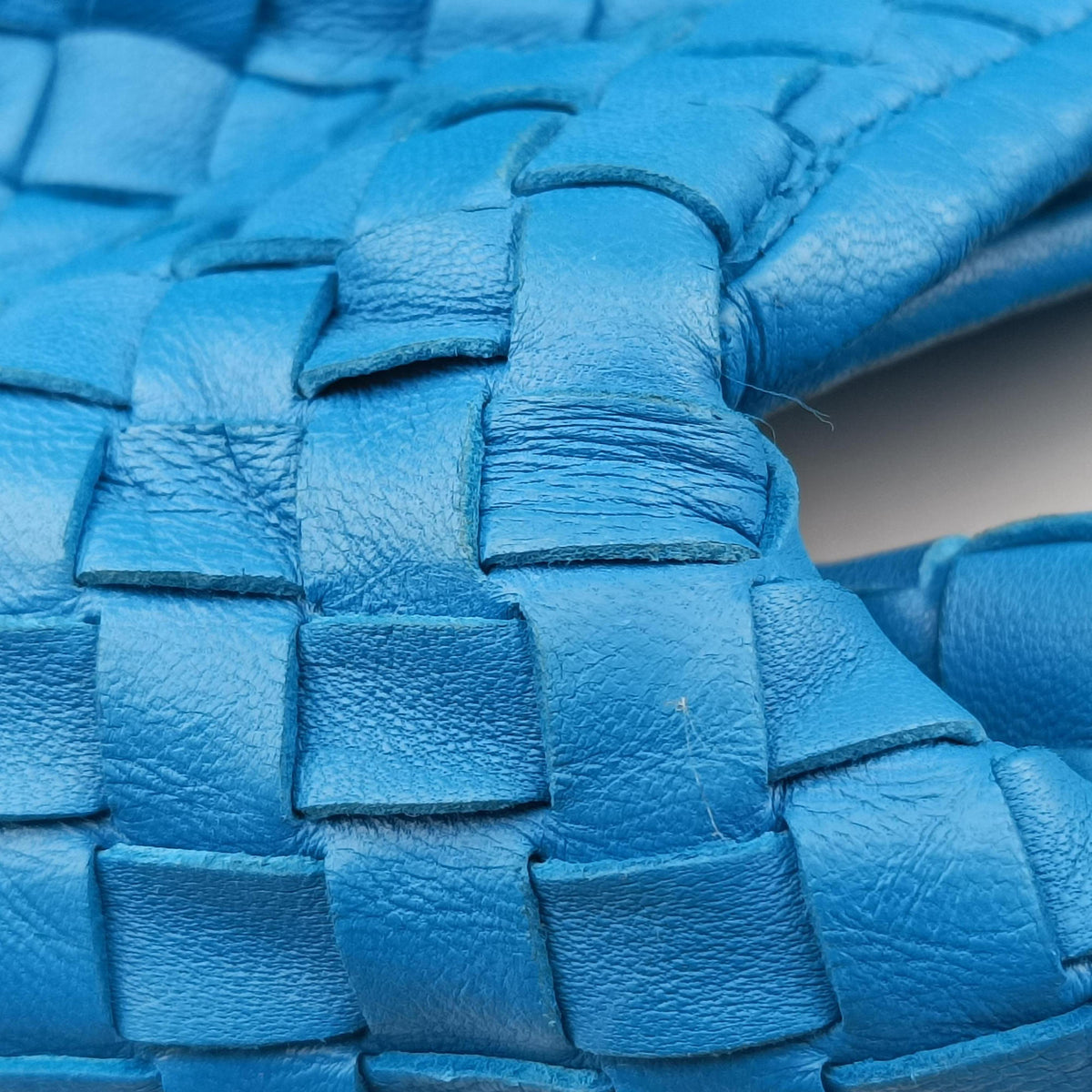 Pre-owned Bottega Veneta Intrecciato Blue lambskin  shoulderbag | stylenewstar