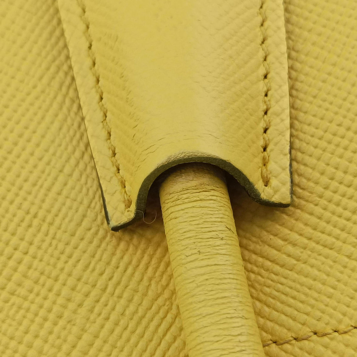 Vintage Prada Double Cuir Yellow SAFFIANO　Leather BN2756 handbag | stylenewstar