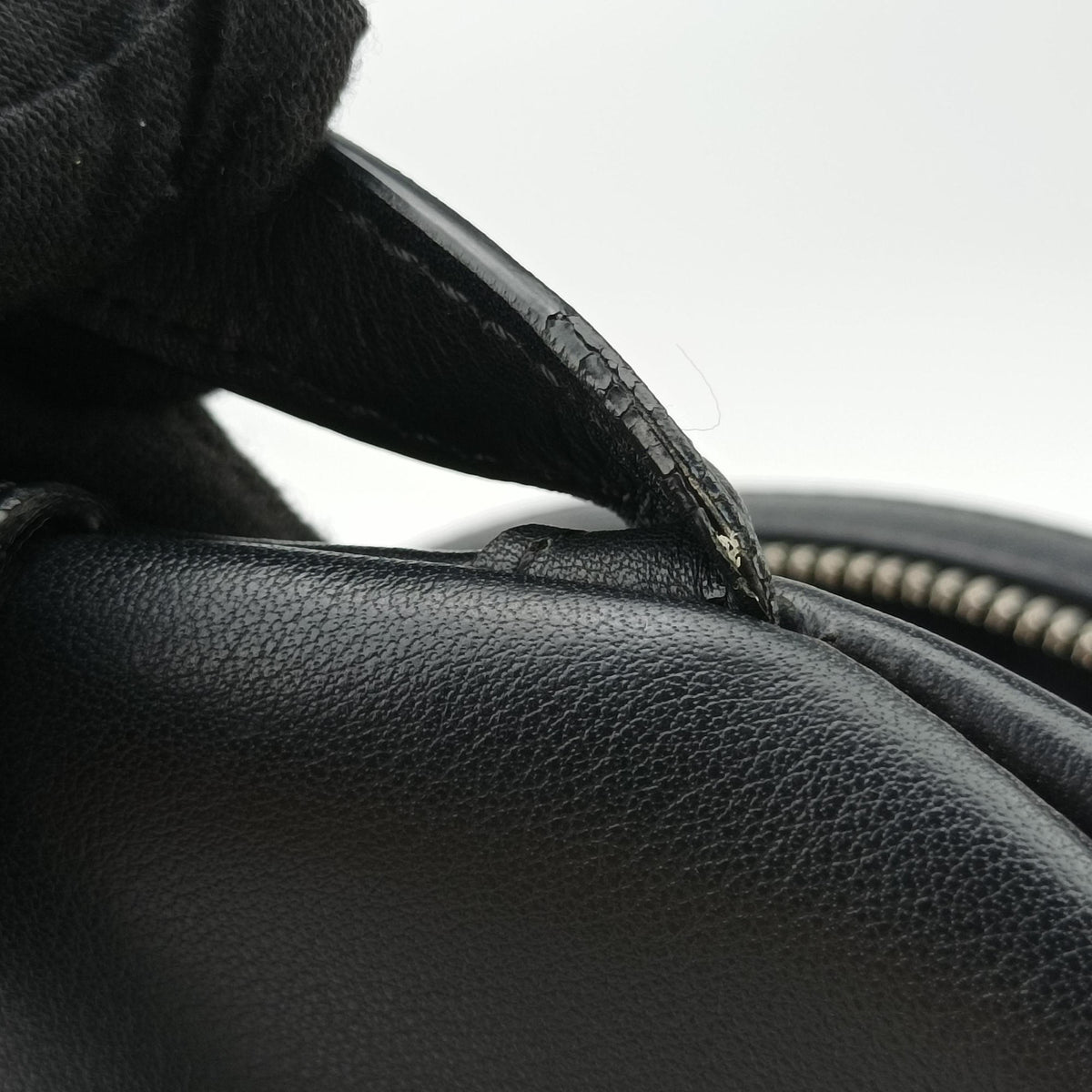 Pre-owned Fendi Multi Studs By the Way Black Leather 8BZ038 backpack/rucksack | stylenewstar