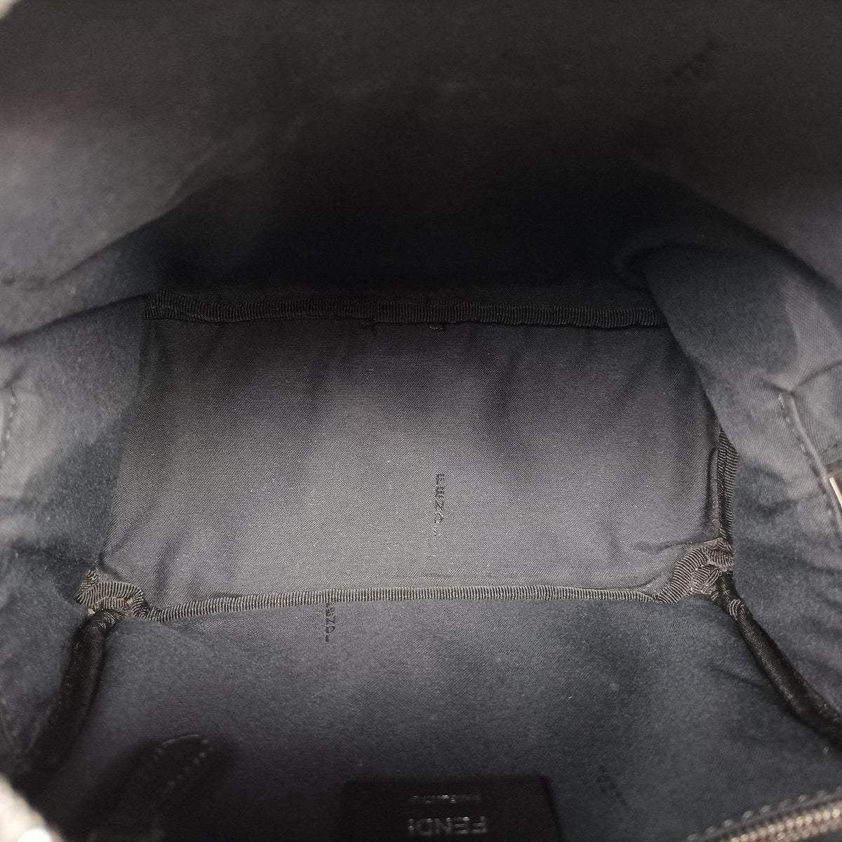 Pre-owned Fendi Multi Studs By the Way Black Leather 8BZ038 backpack/rucksack | stylenewstar