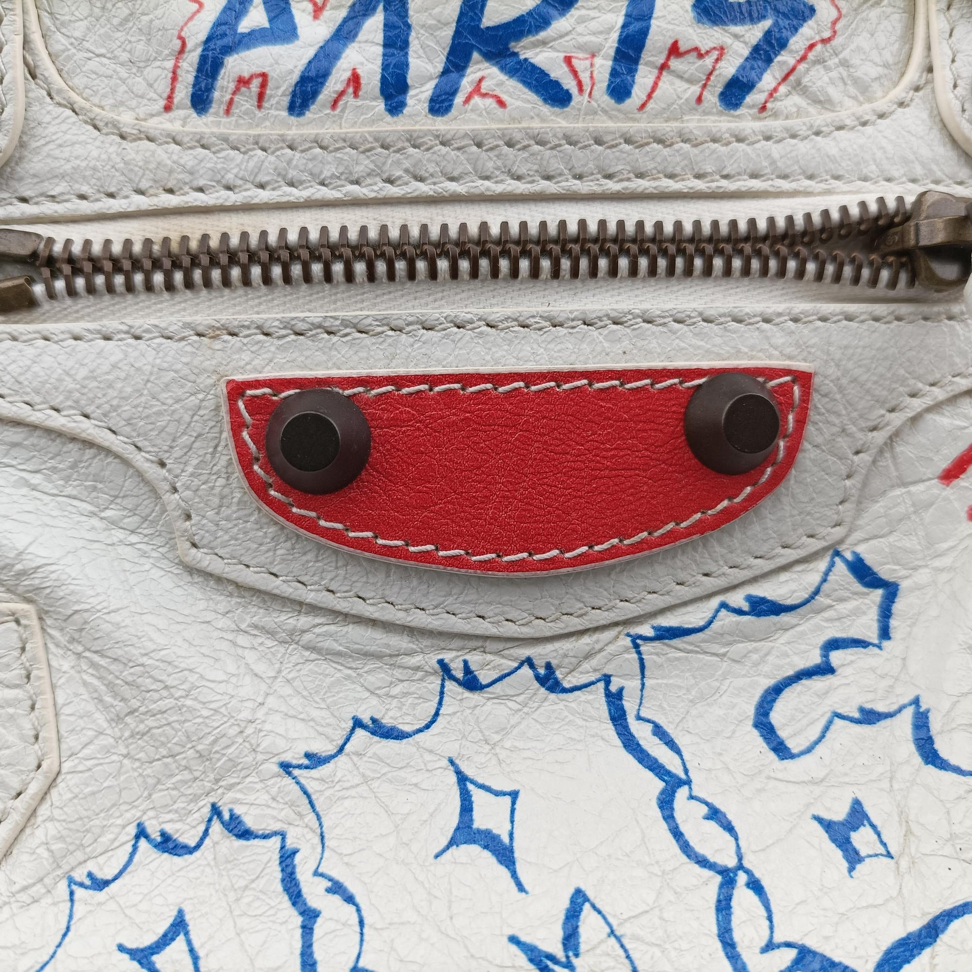 Pre-owned Balenciaga Classic Mini City Graffiti White×Multicolor Arena Lambskin 300295 shoulderbag | stylenewstar