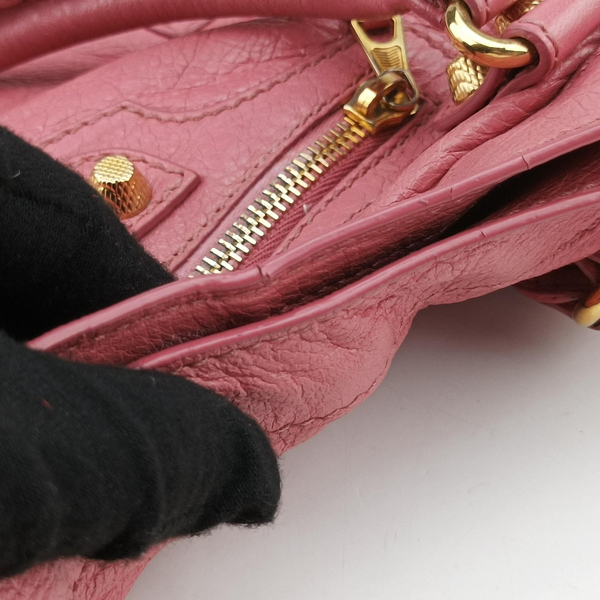 Secondhand Balenciaga Giant Town Pink lambskin  shoulderbag | stylenewstar