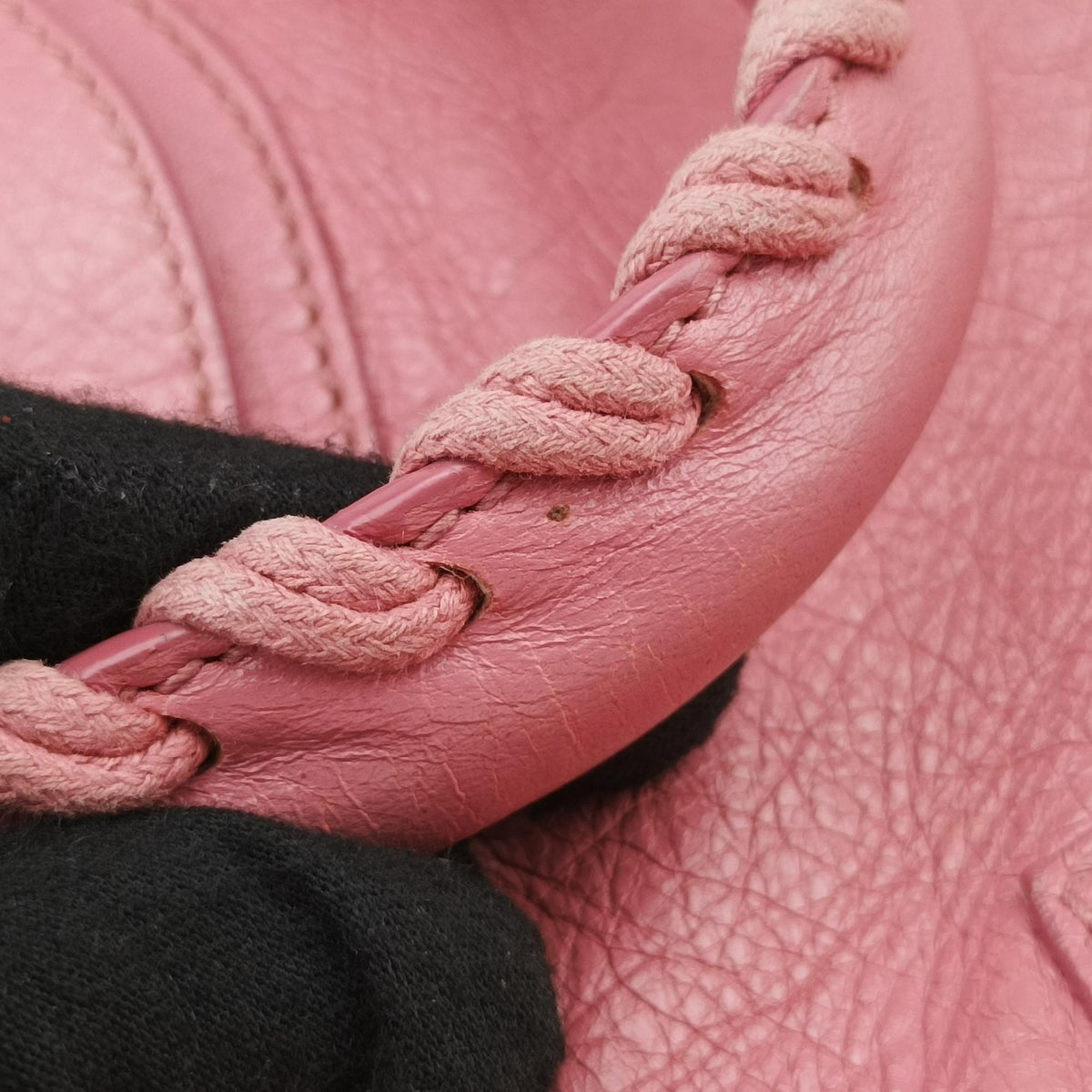 Secondhand Balenciaga Giant Town Pink lambskin  shoulderbag | stylenewstar
