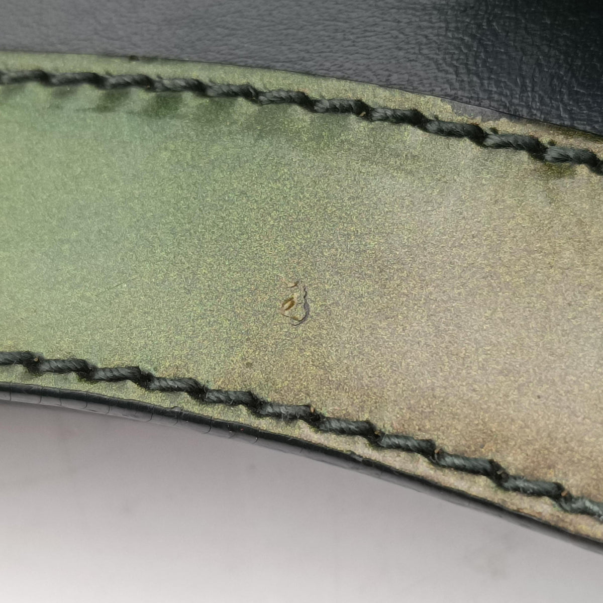 Secondhand Balenciaga Large City Green Leather  shoulderbag | stylenewstar
