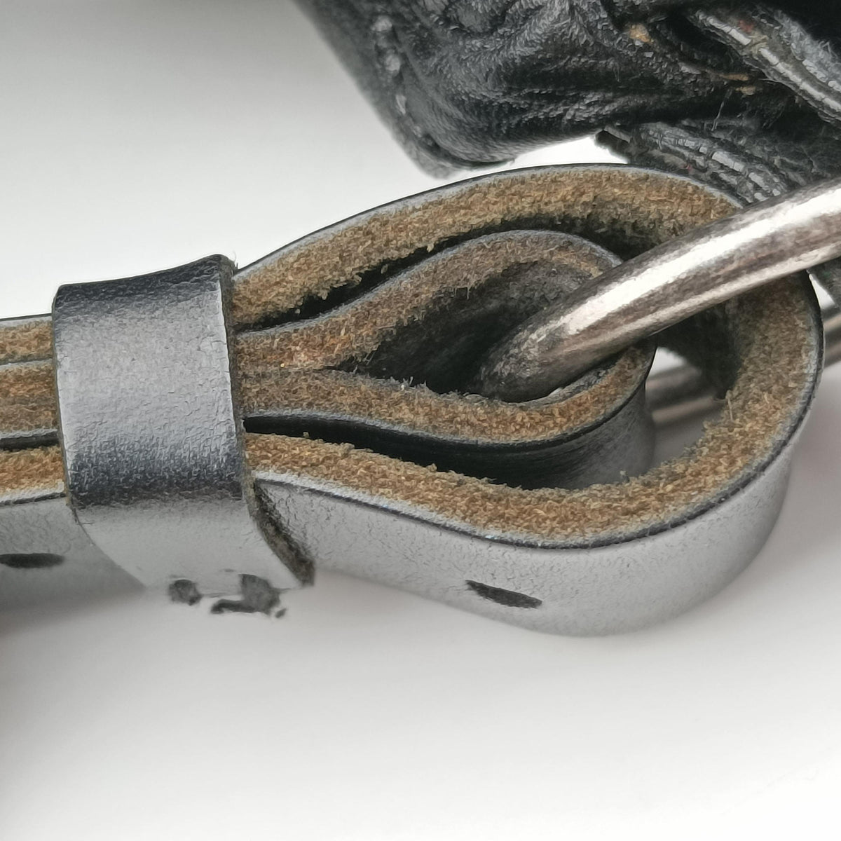 Secondhand Balenciaga The Day Black Leather  shoulderbag | stylenewstar