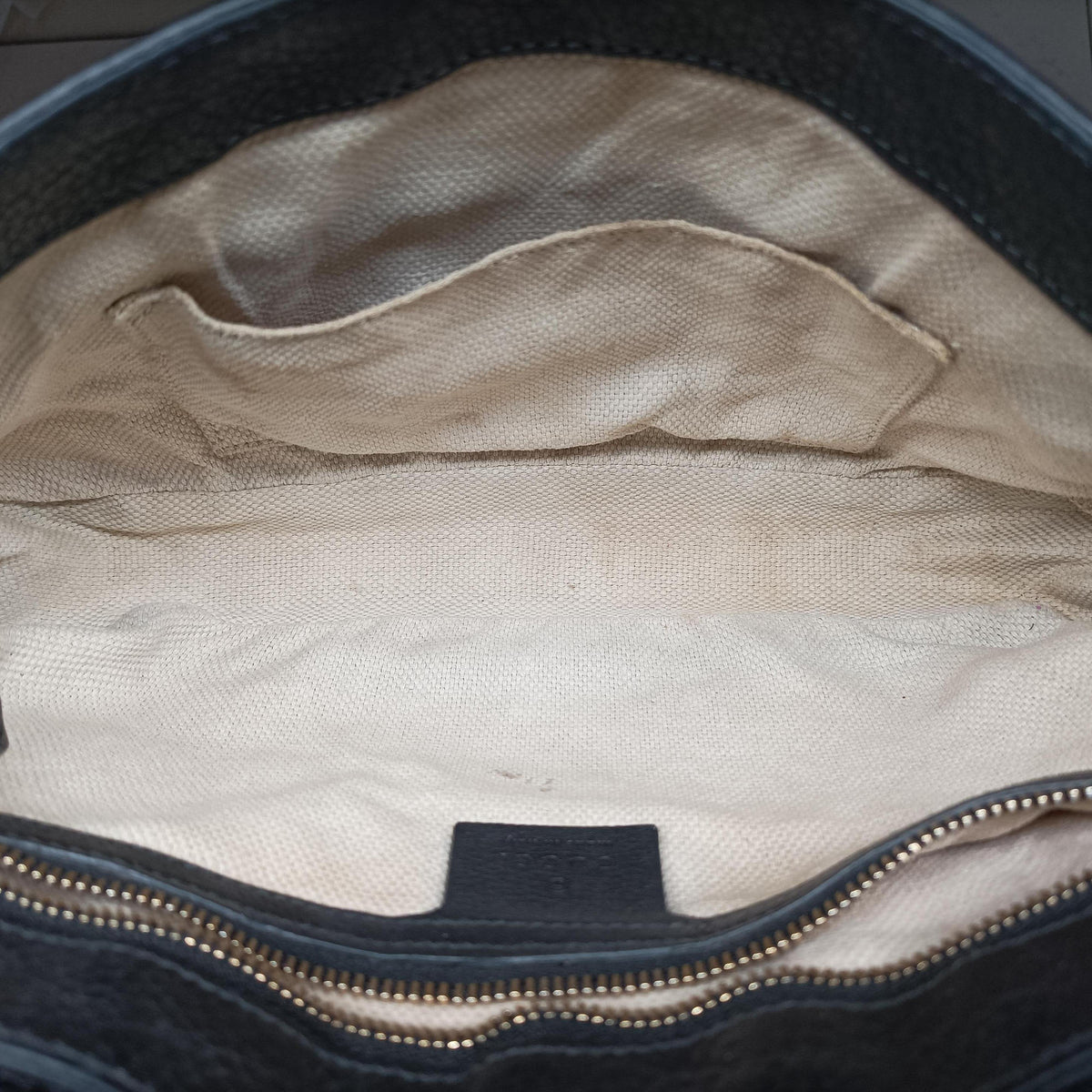 Vintage Gucci SOHO Black Leather 336752 shoulderbag | stylenewstar