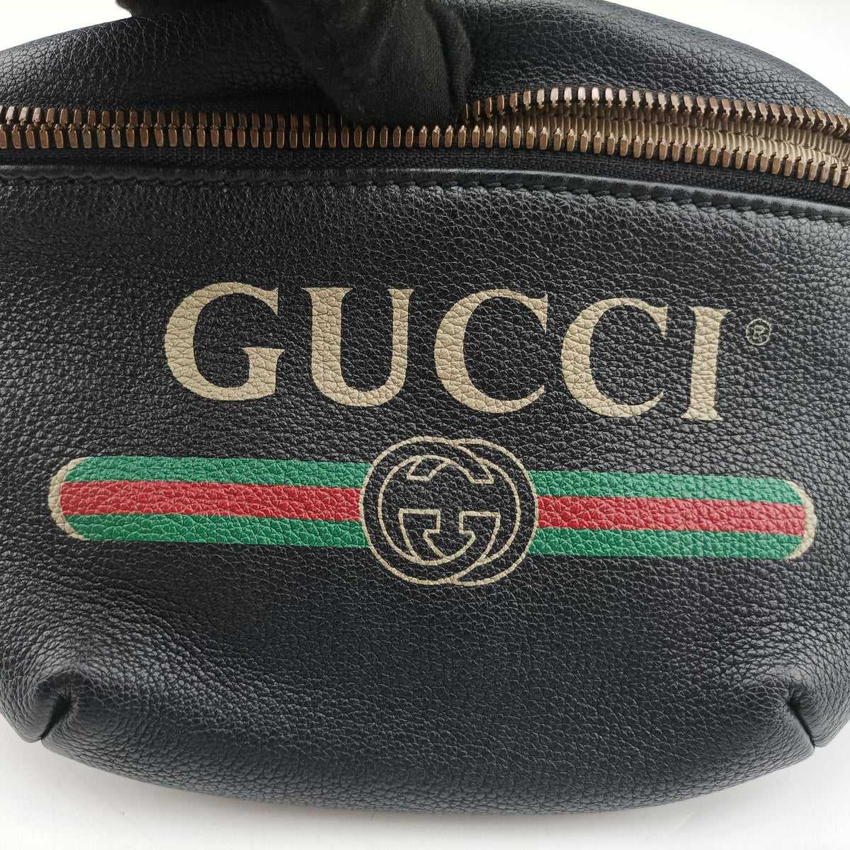 Pre-owned Gucci Print Black Leather 527792 bum bag/waist bag | stylenewstar