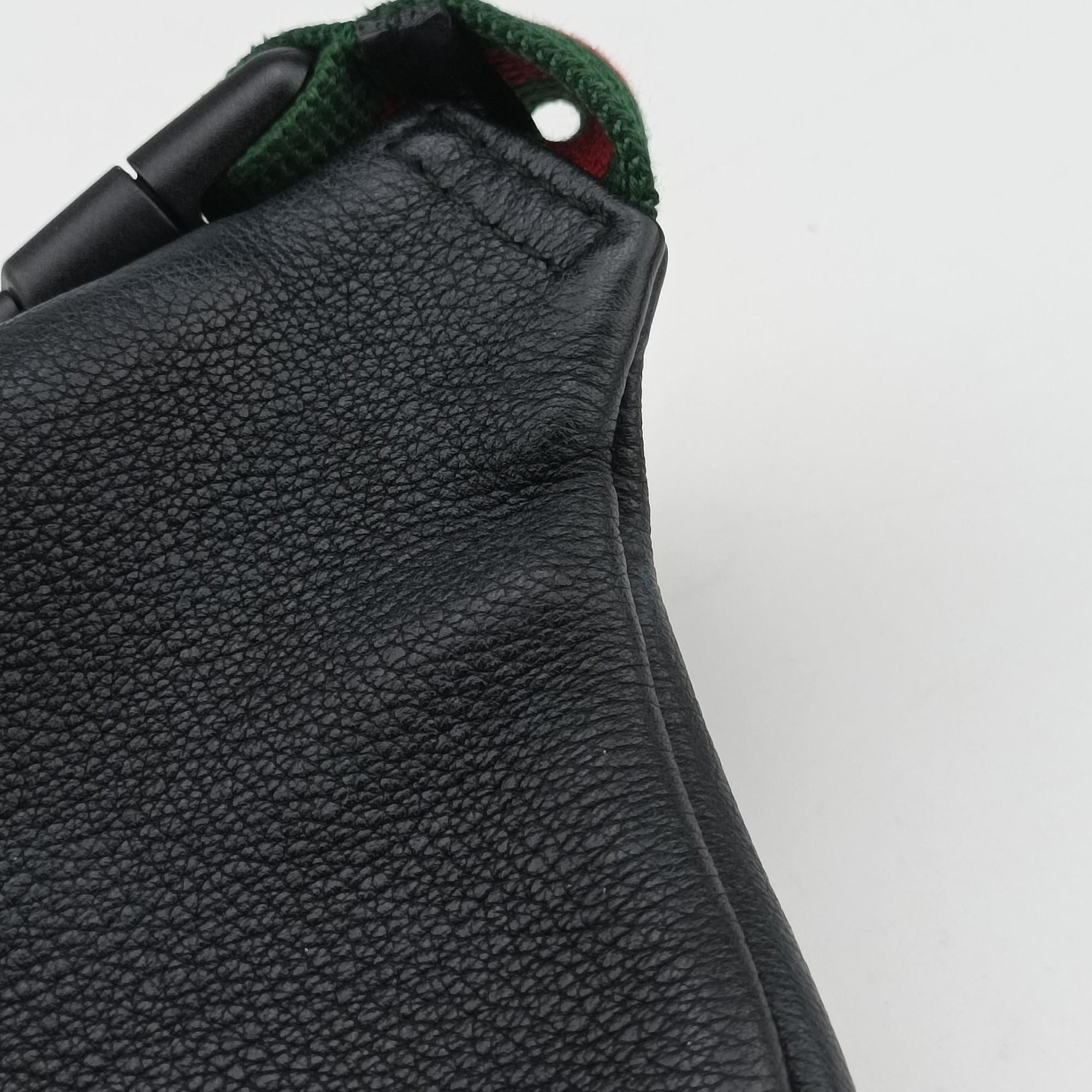 Pre-owned Gucci Print Black Leather 527792 bum bag/waist bag | stylenewstar
