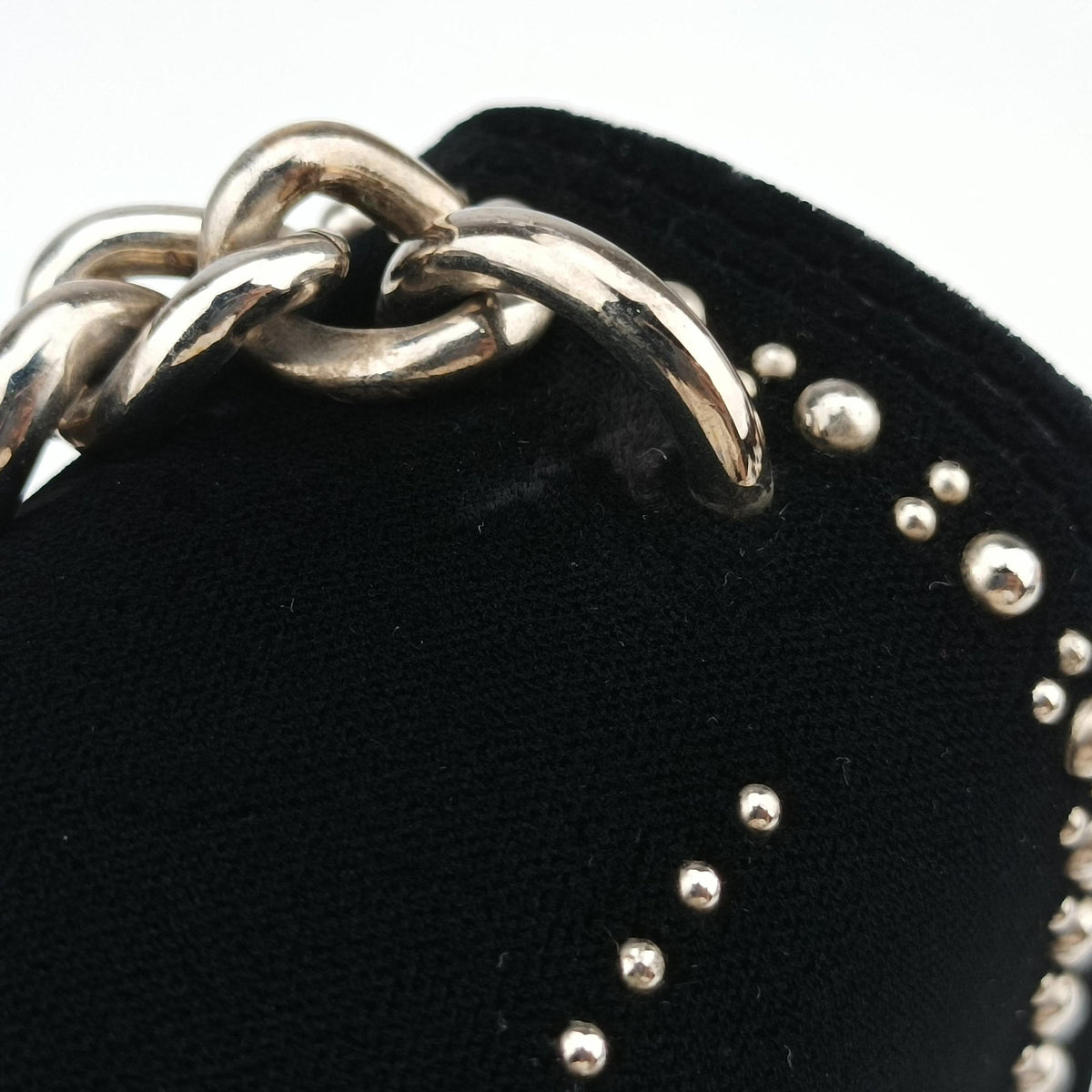 Pre-owned Miu Miu Dahlia Black velvet  shoulderbag | stylenewstar