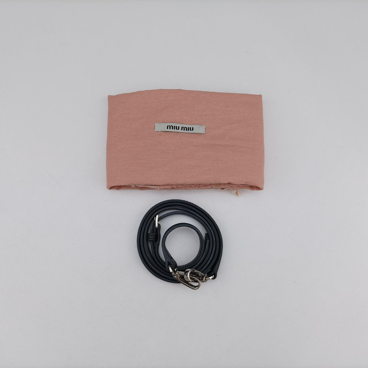 Pre-owned Miu Miu Dahlia Black velvet  shoulderbag | stylenewstar