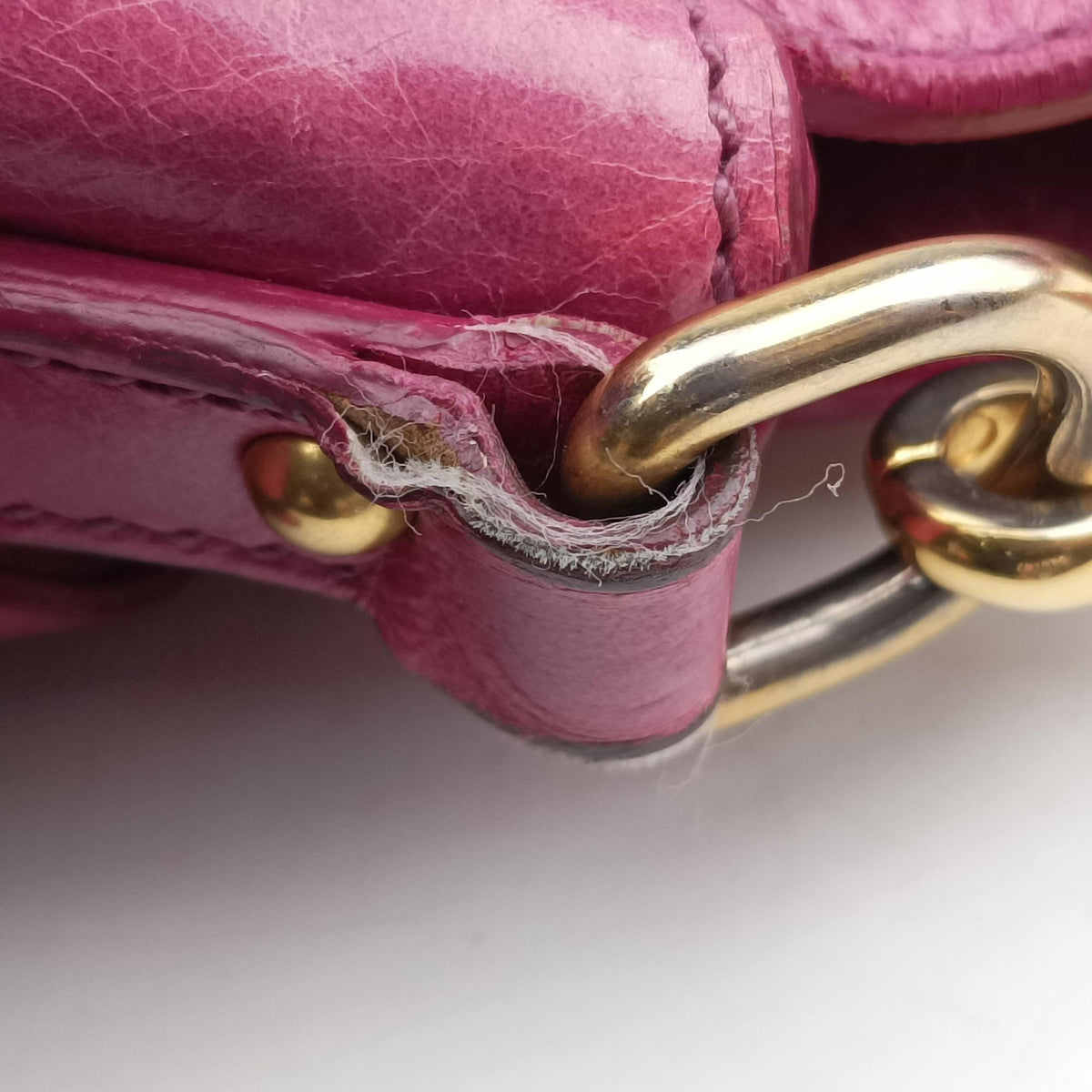 Pre-owned Miu Miu Vittelorux Bow Purple Leather  shoulderbag | stylenewstar