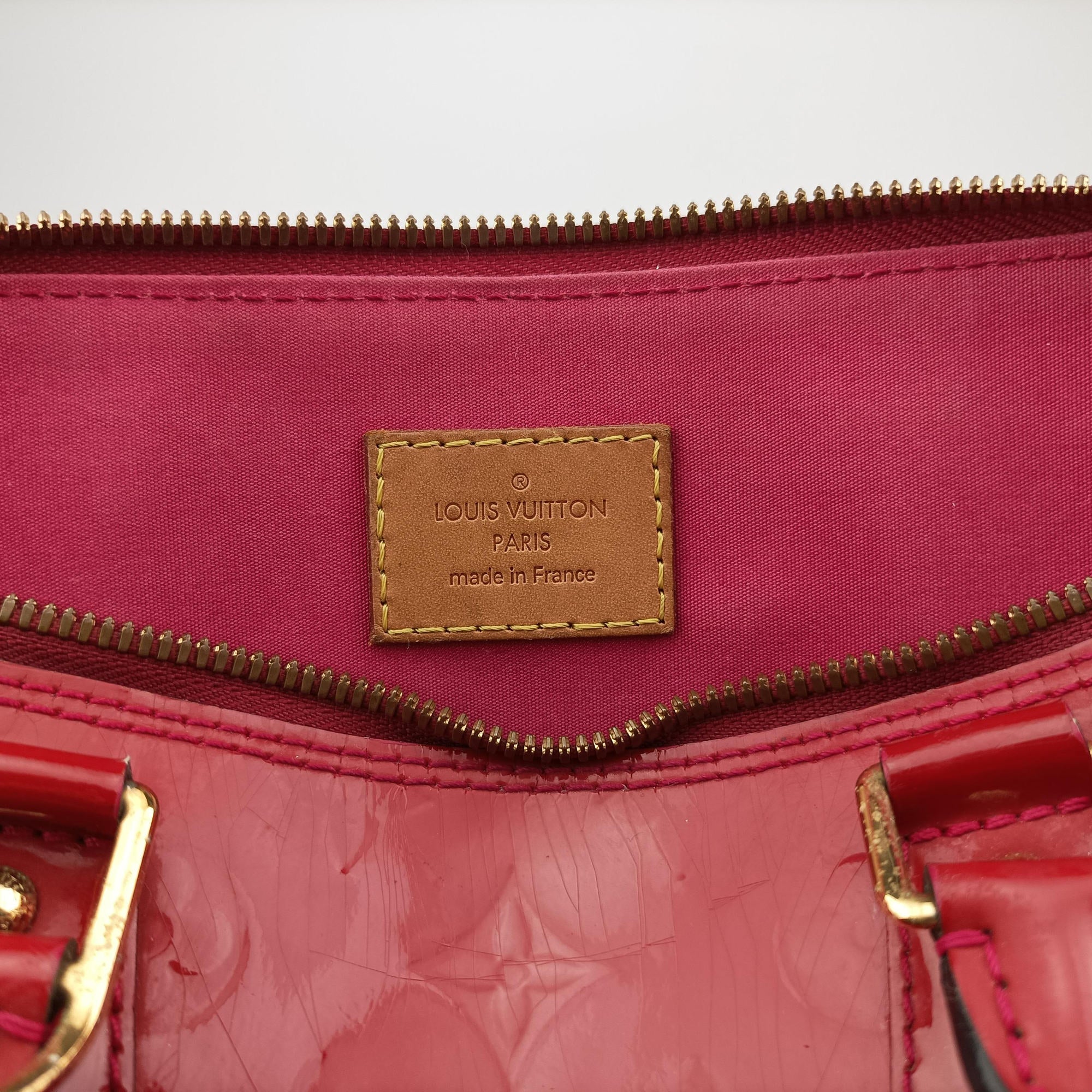 Pre-owned Louis Vuitton Alma PM pomme d'amour Vernis M90096 handbag | stylenewstar