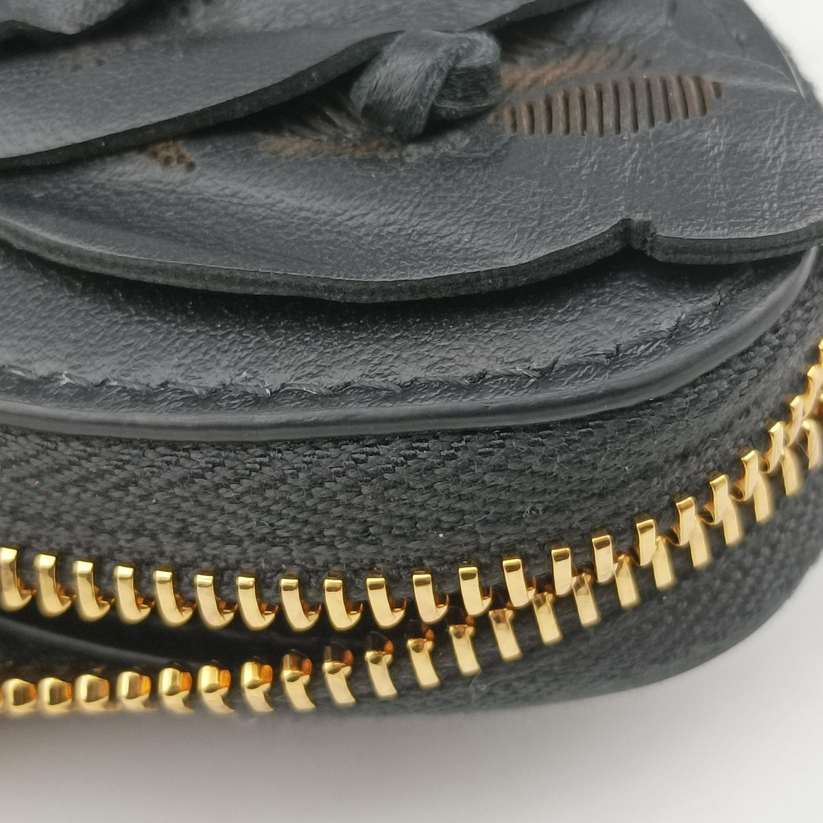 Secondhand Christian Dior 30 Montaigne Removable Black Lambskin  bum bag/waist bag | stylenewstar