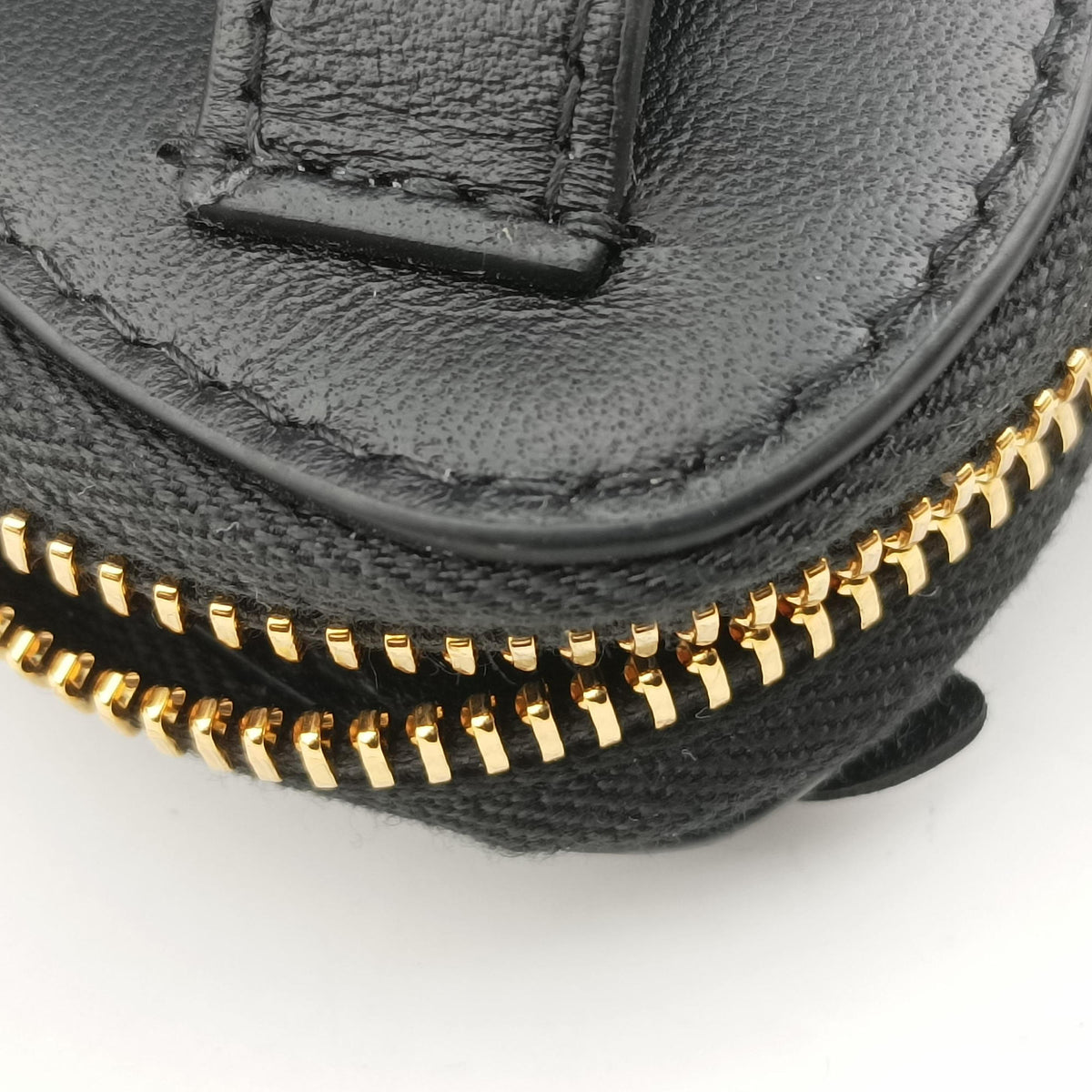Secondhand Christian Dior 30 Montaigne Removable Black Lambskin  bum bag/waist bag | stylenewstar