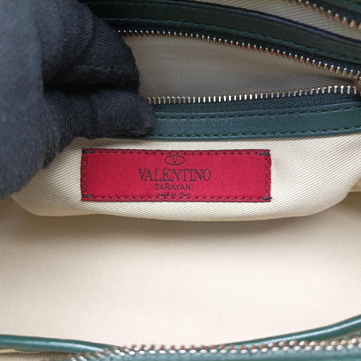 Secondhand Valentino Rockstud Green Leather  shoulderbag | stylenewstar