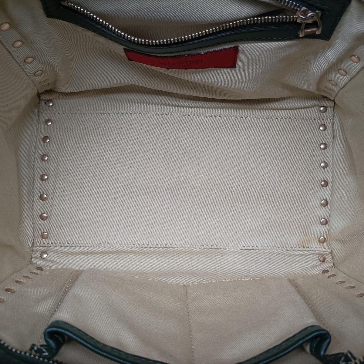 Secondhand Valentino Rockstud Green Leather  shoulderbag | stylenewstar